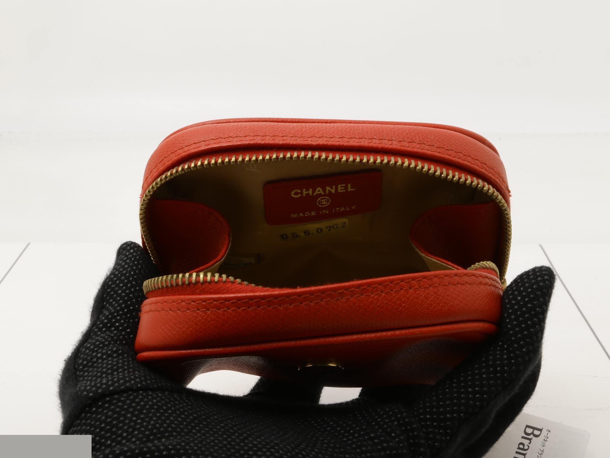 pouch — view 4