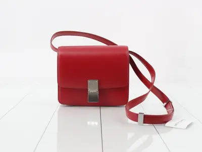 Classic Box Leather Shoulder Bag, Red