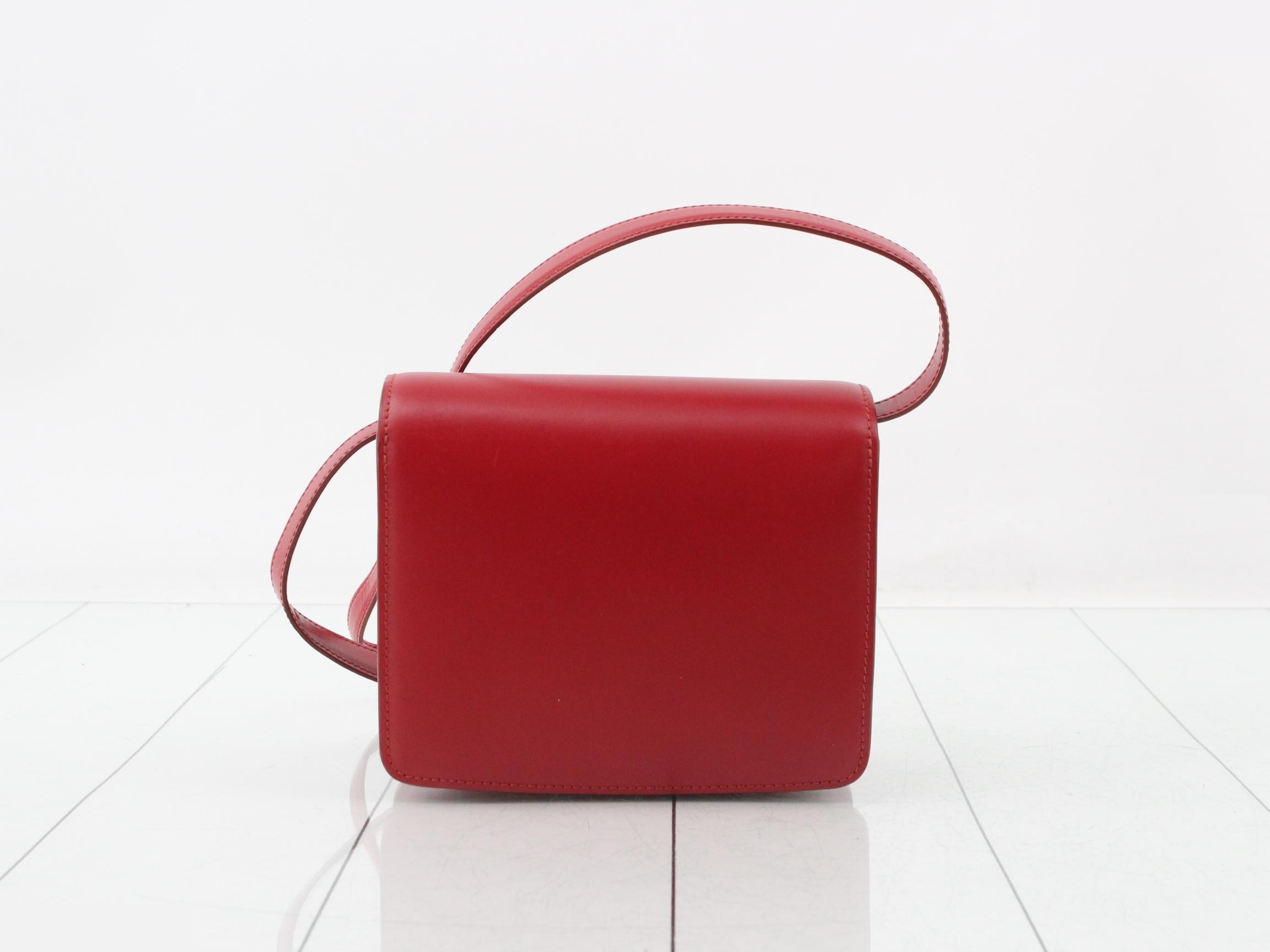 Classic Box Leather Shoulder Bag, Red — view 2