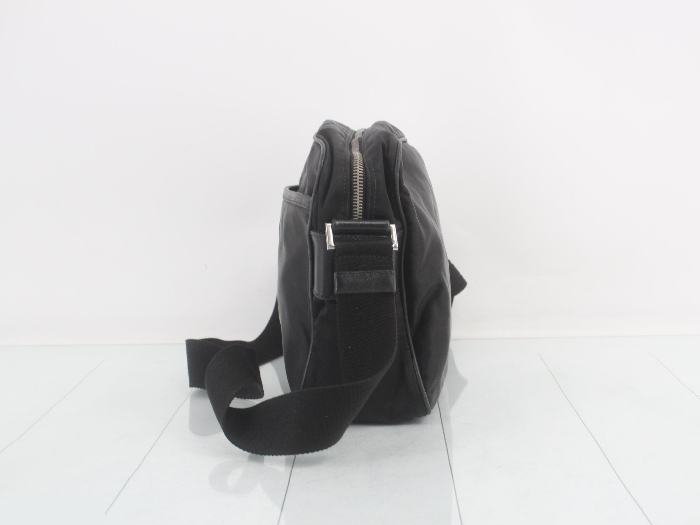 shoulder bag — view 3