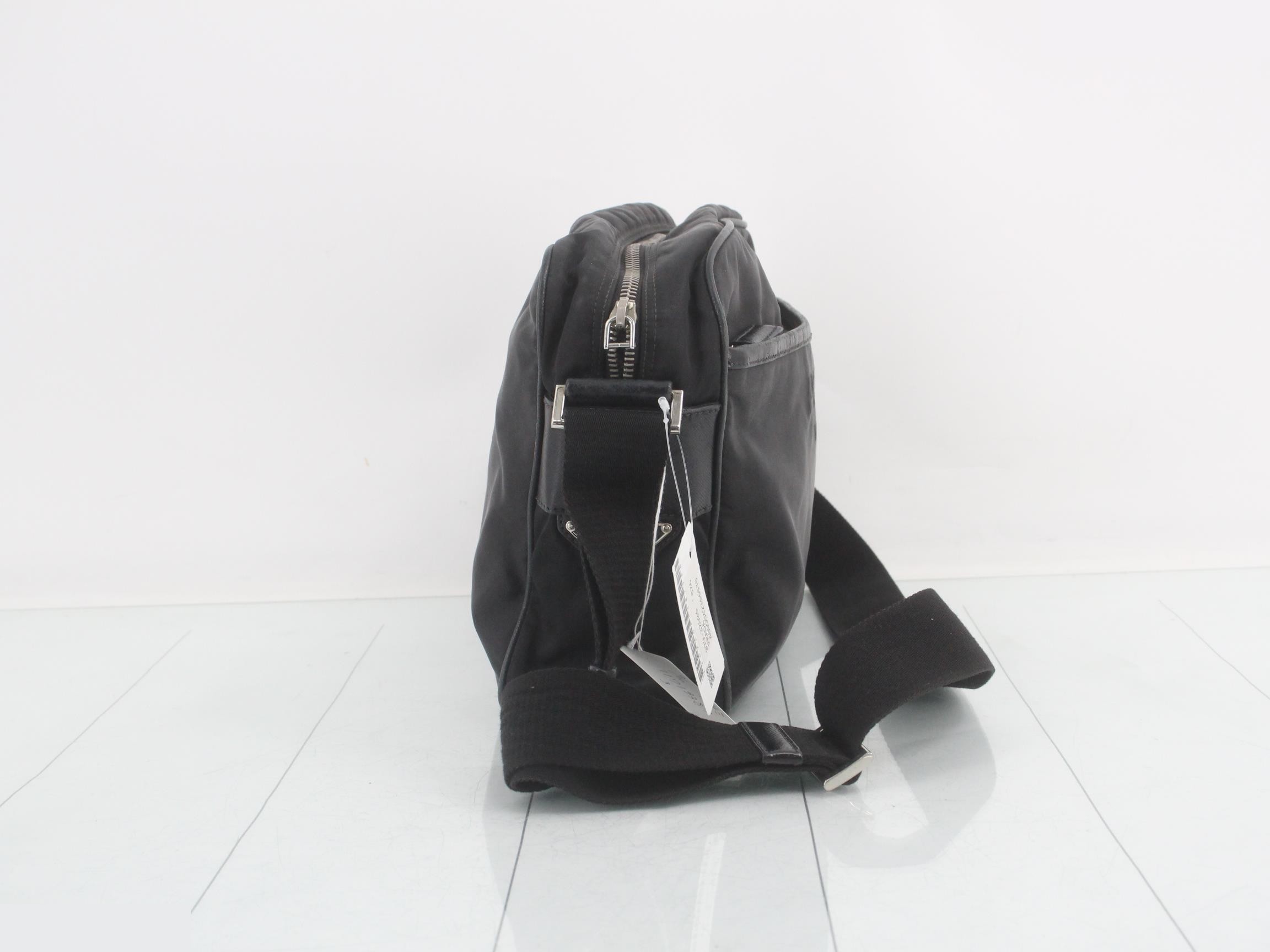 shoulder bag — view 4