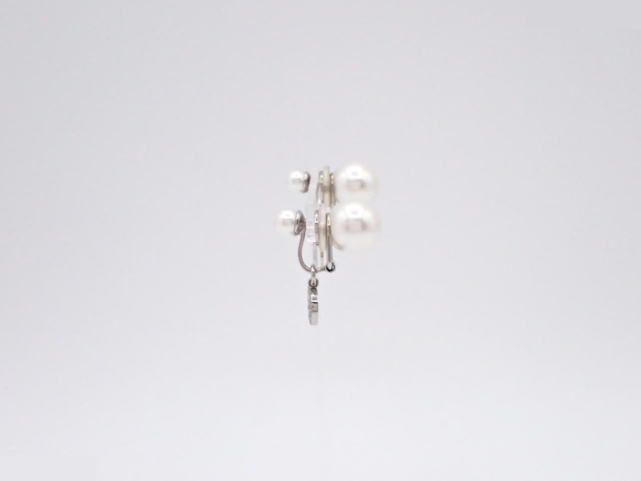 Silver — view 3