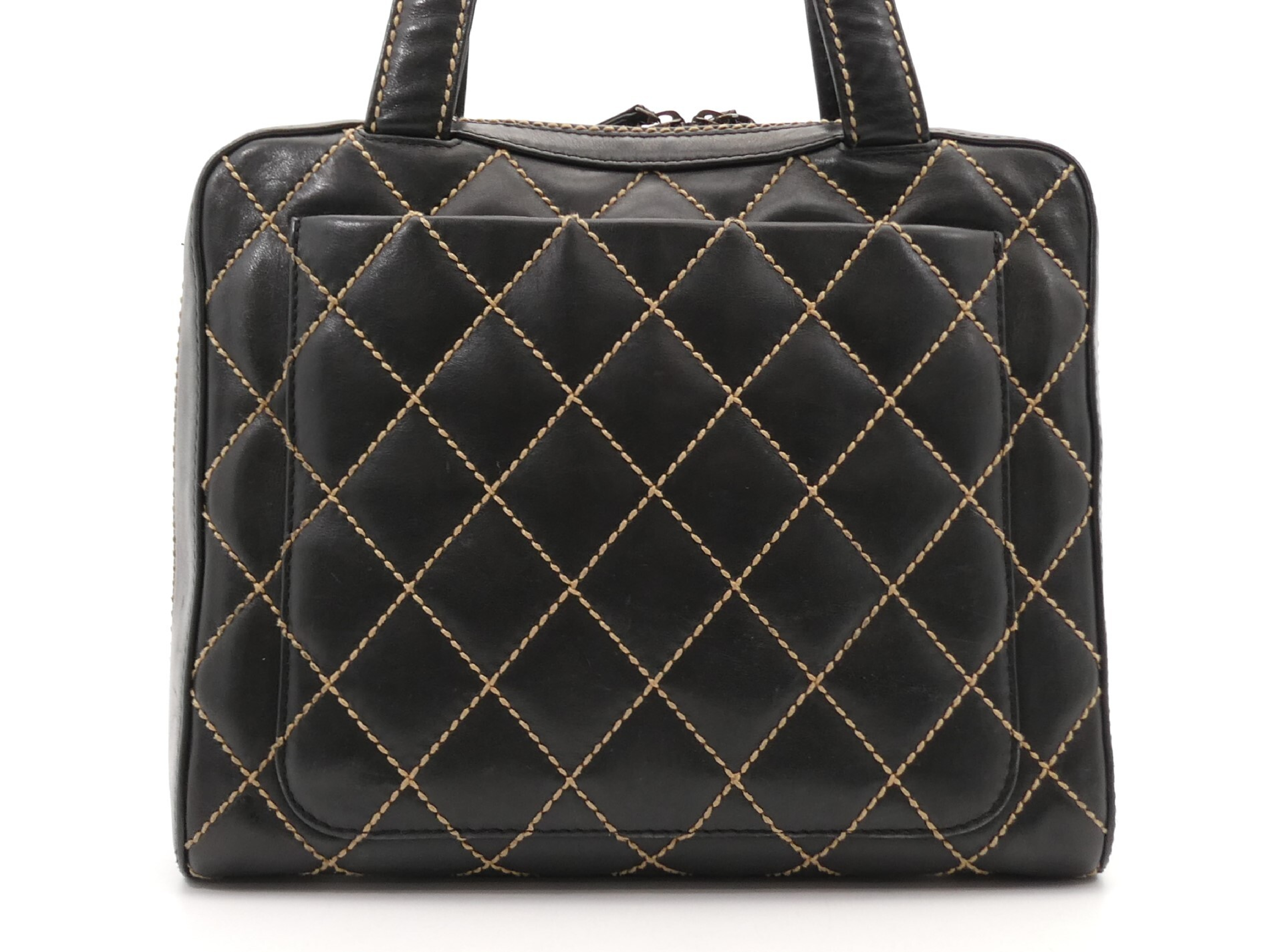 Wild Stitch Matelassé Coco Mark Shoulder Bag — view 2