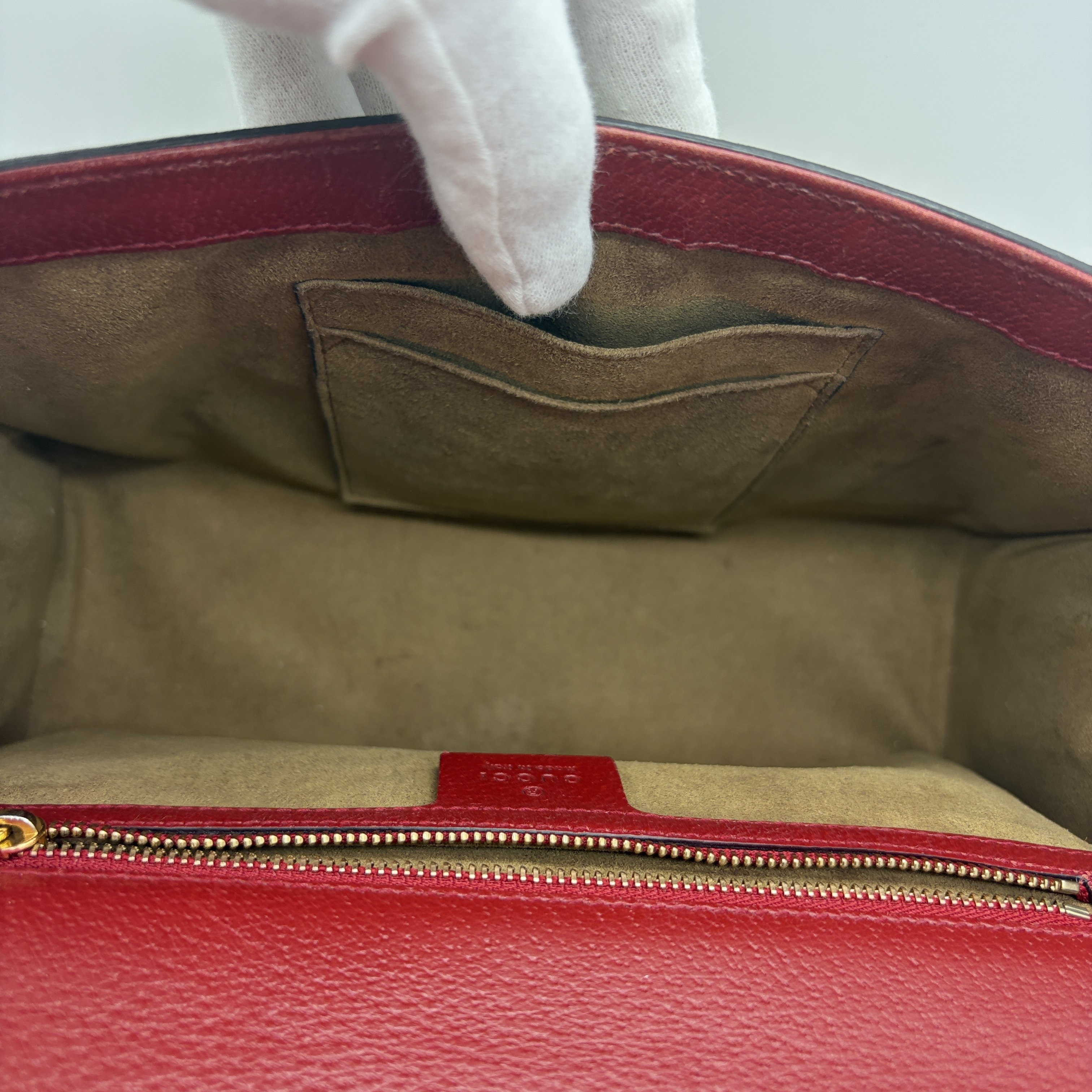 GG Supreme Padlock Shoulder Bag — view 12