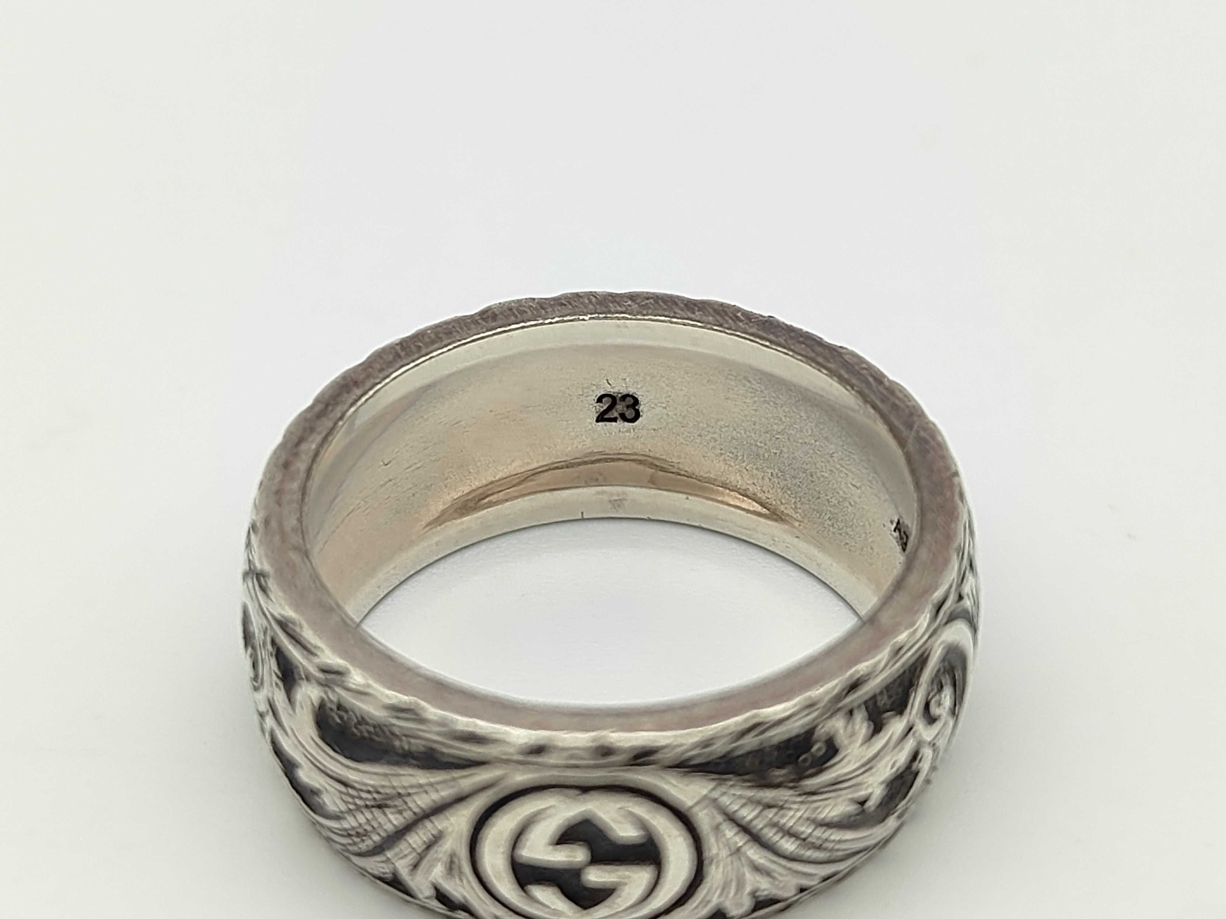 Interlocking G Arabesque Cat Head Ring — view 4