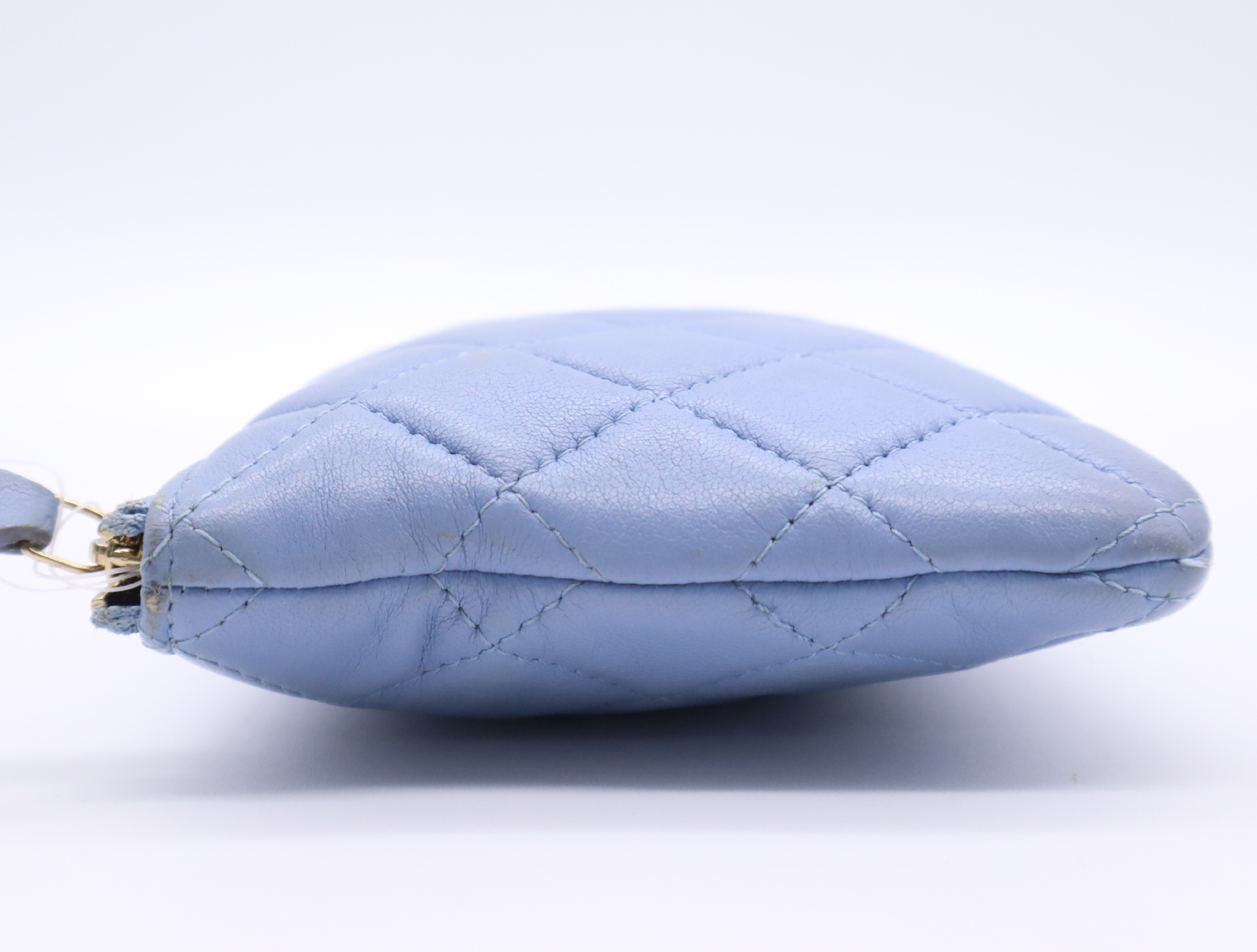 Lambskin Matelassé Pouch, Blue, Gold Hardware, with Seal and Card, 30830112 Pouch — view 3
