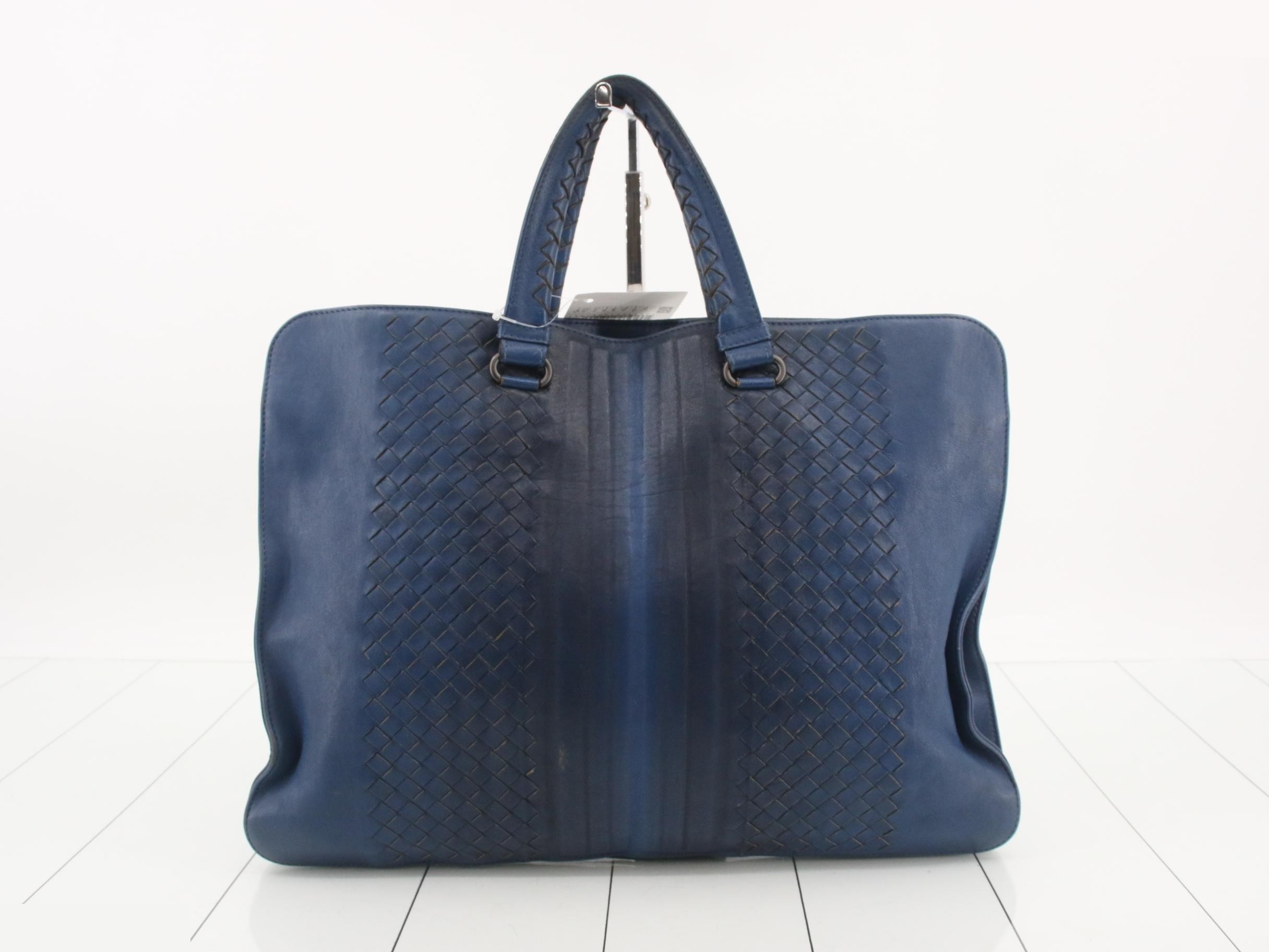 Handbag, Intrecciato leather — view 2