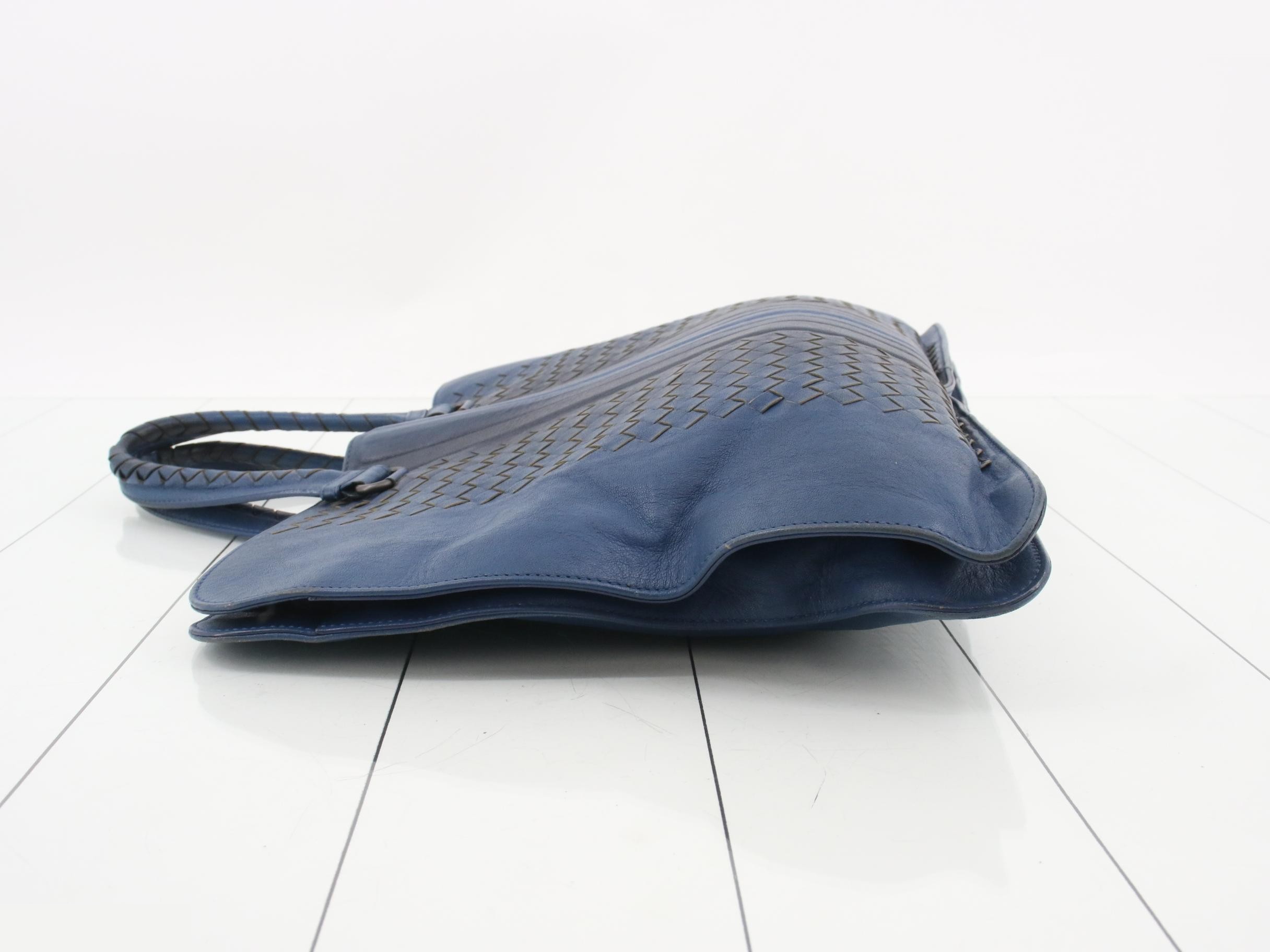Handbag, Intrecciato leather — view 4