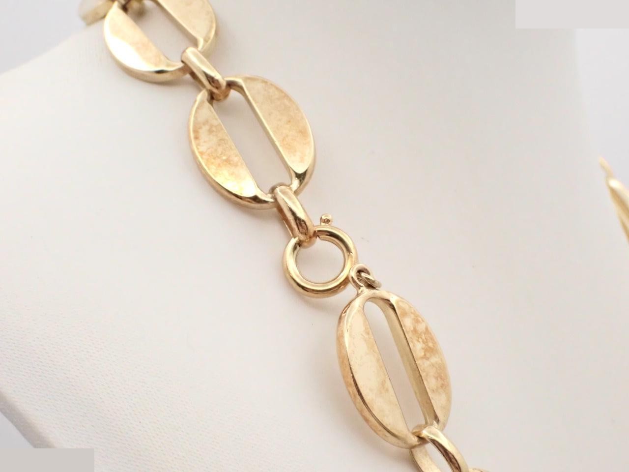 Vintage necklace, approximately 60cm in length. — view 2