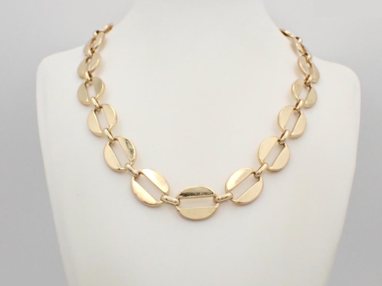Vintage necklace, approximately 60cm in length. — view 3