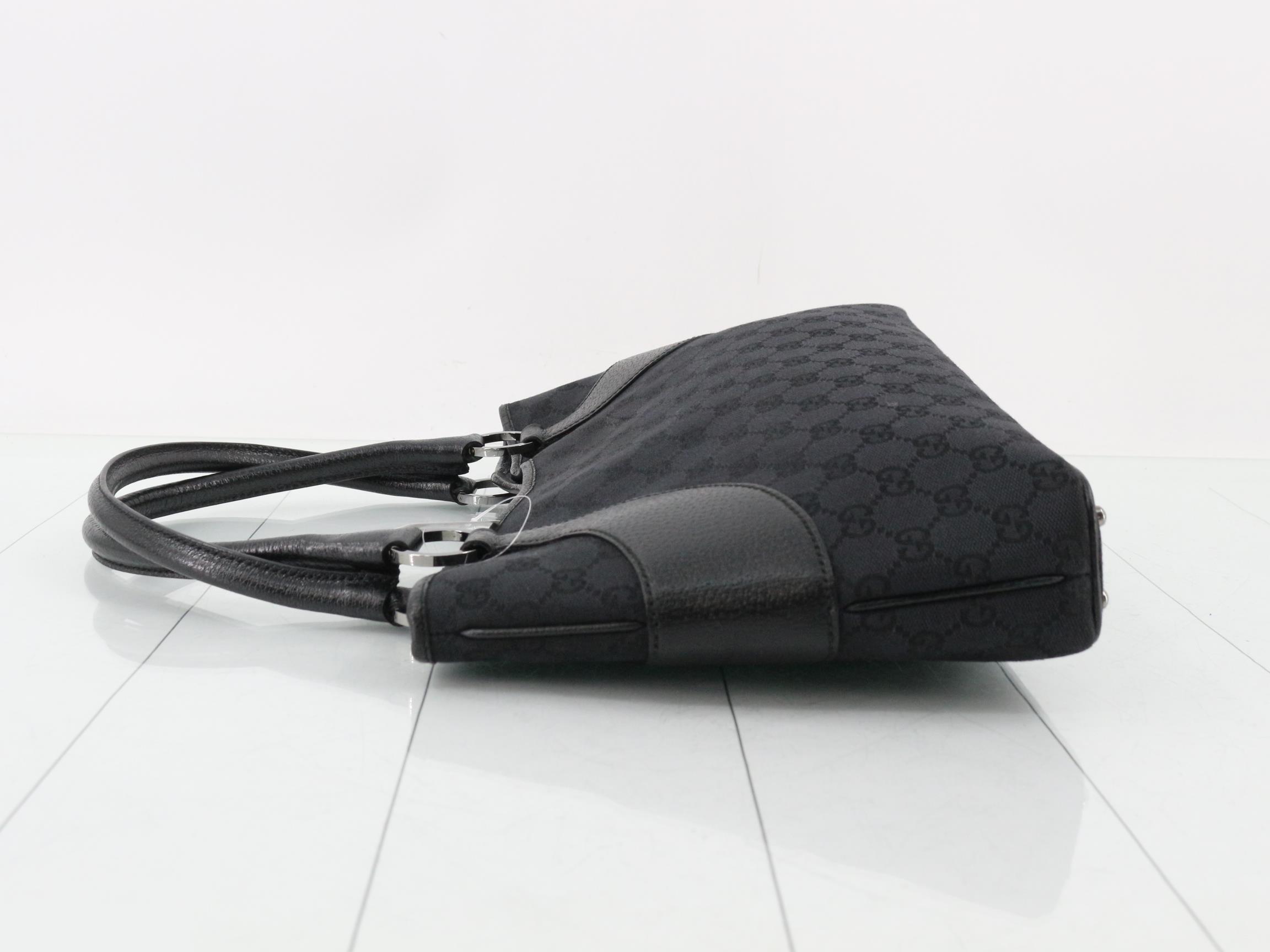 GG canvas (bag)/handbag — view 4