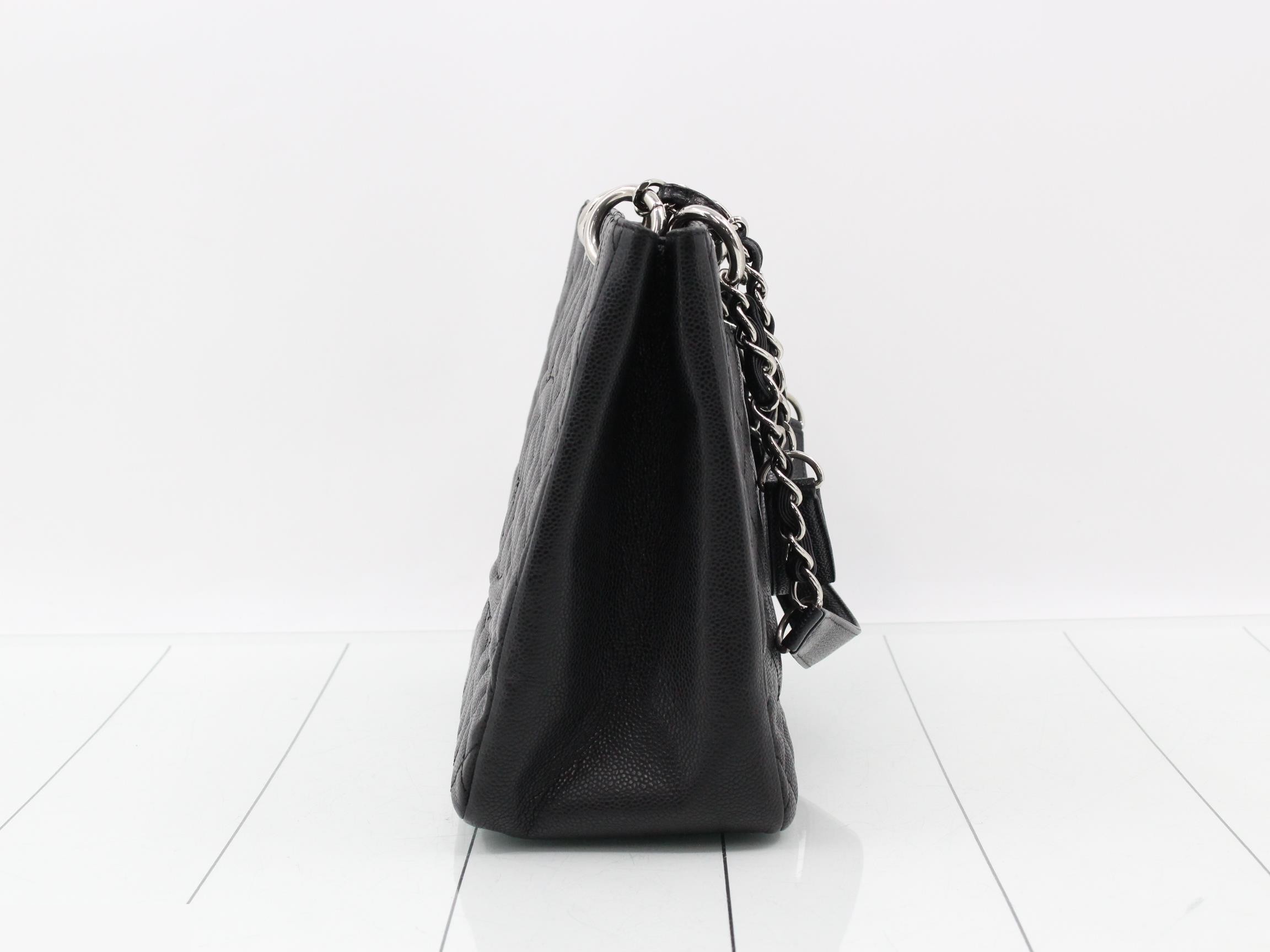 Caviar skin chain handbag — view 3