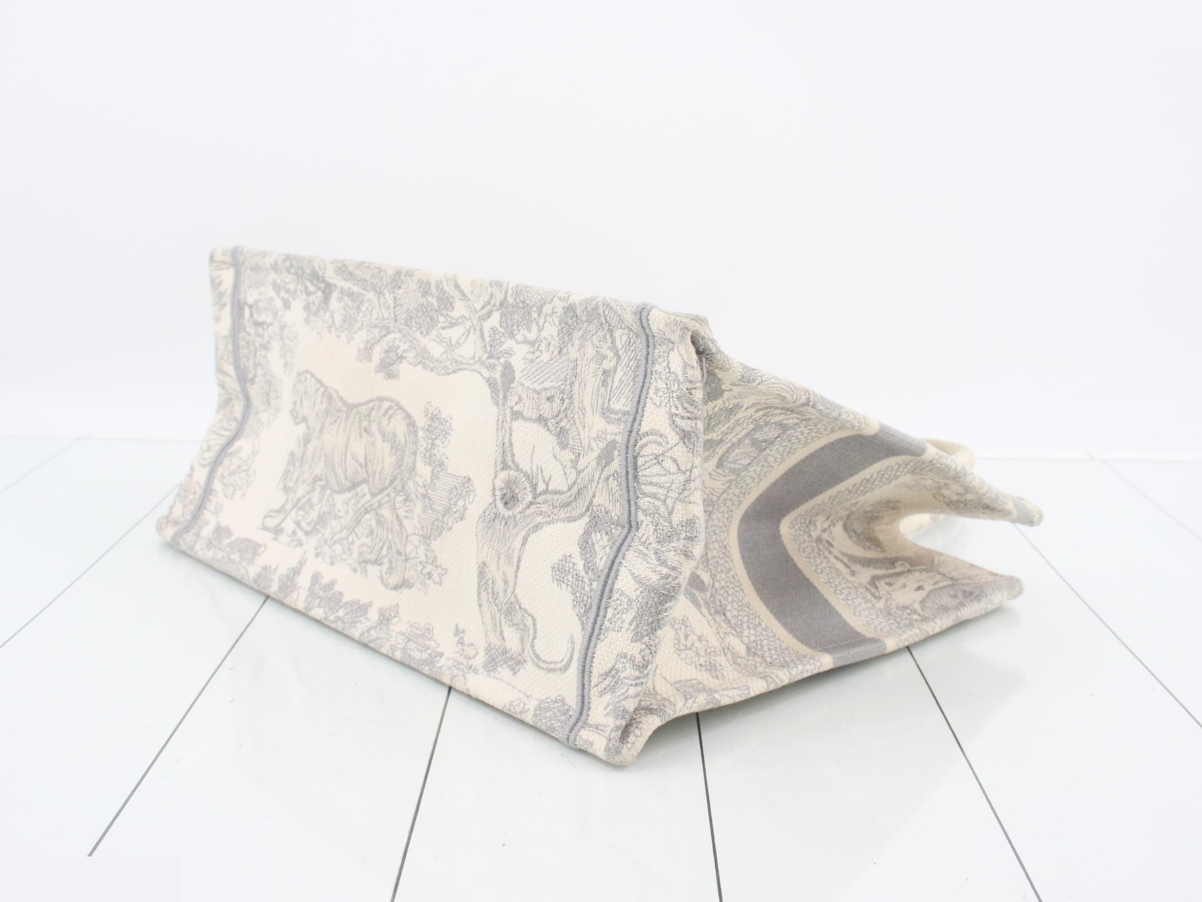 Book Tote — view 6
