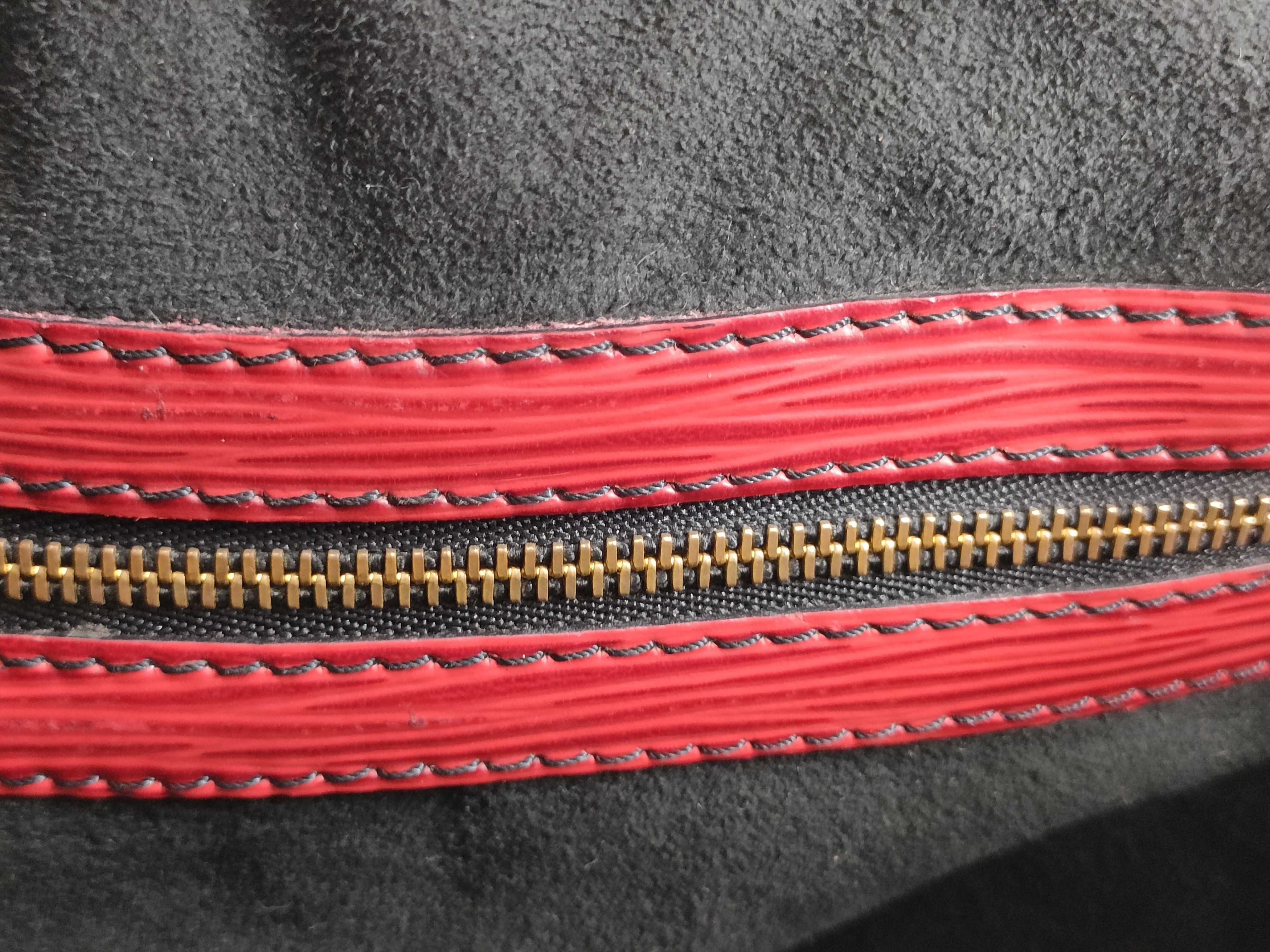 Epi Louis Vuitton Noe Shoulder Bag — view 12