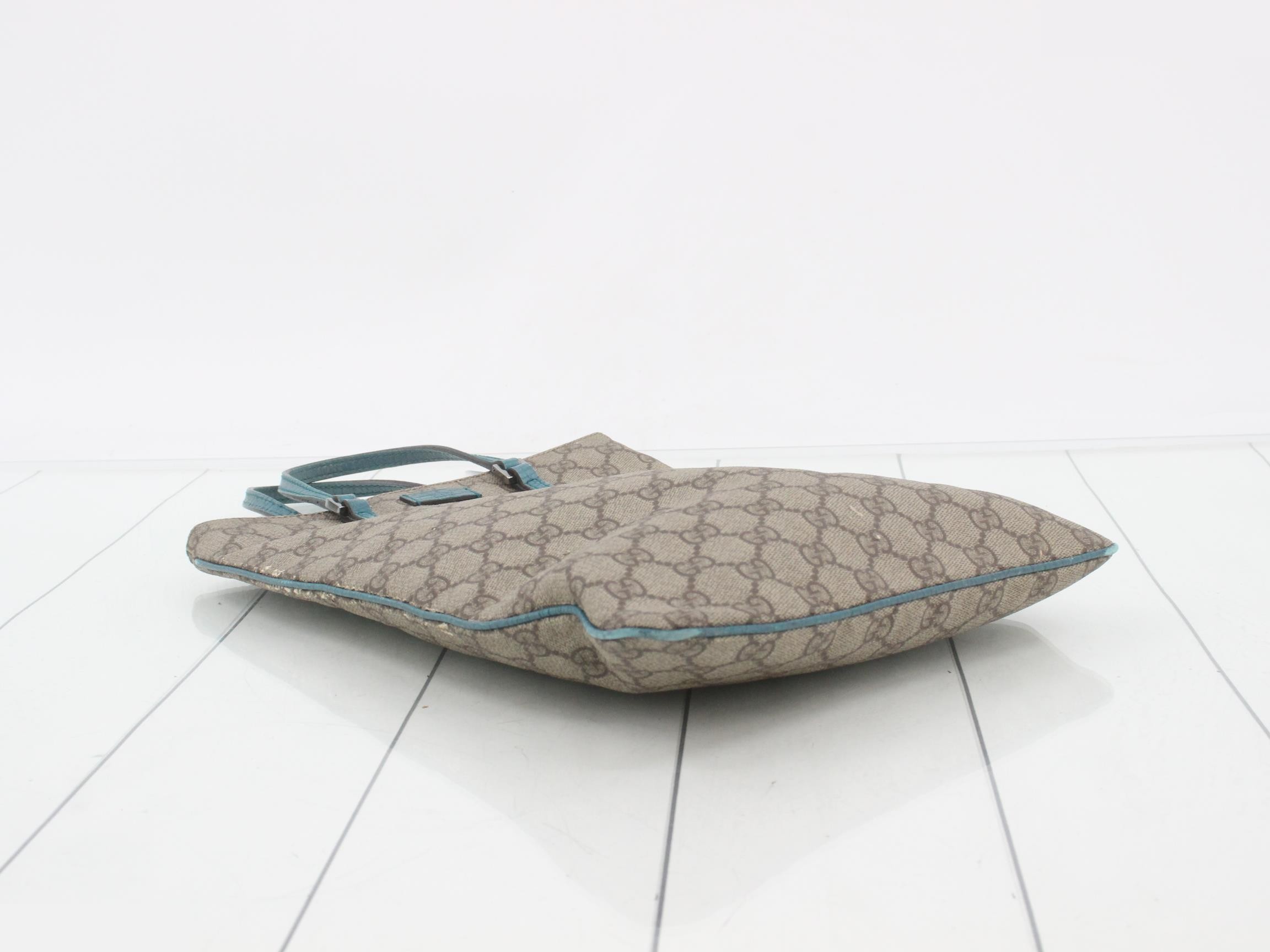 GG Supreme Handbag — view 5