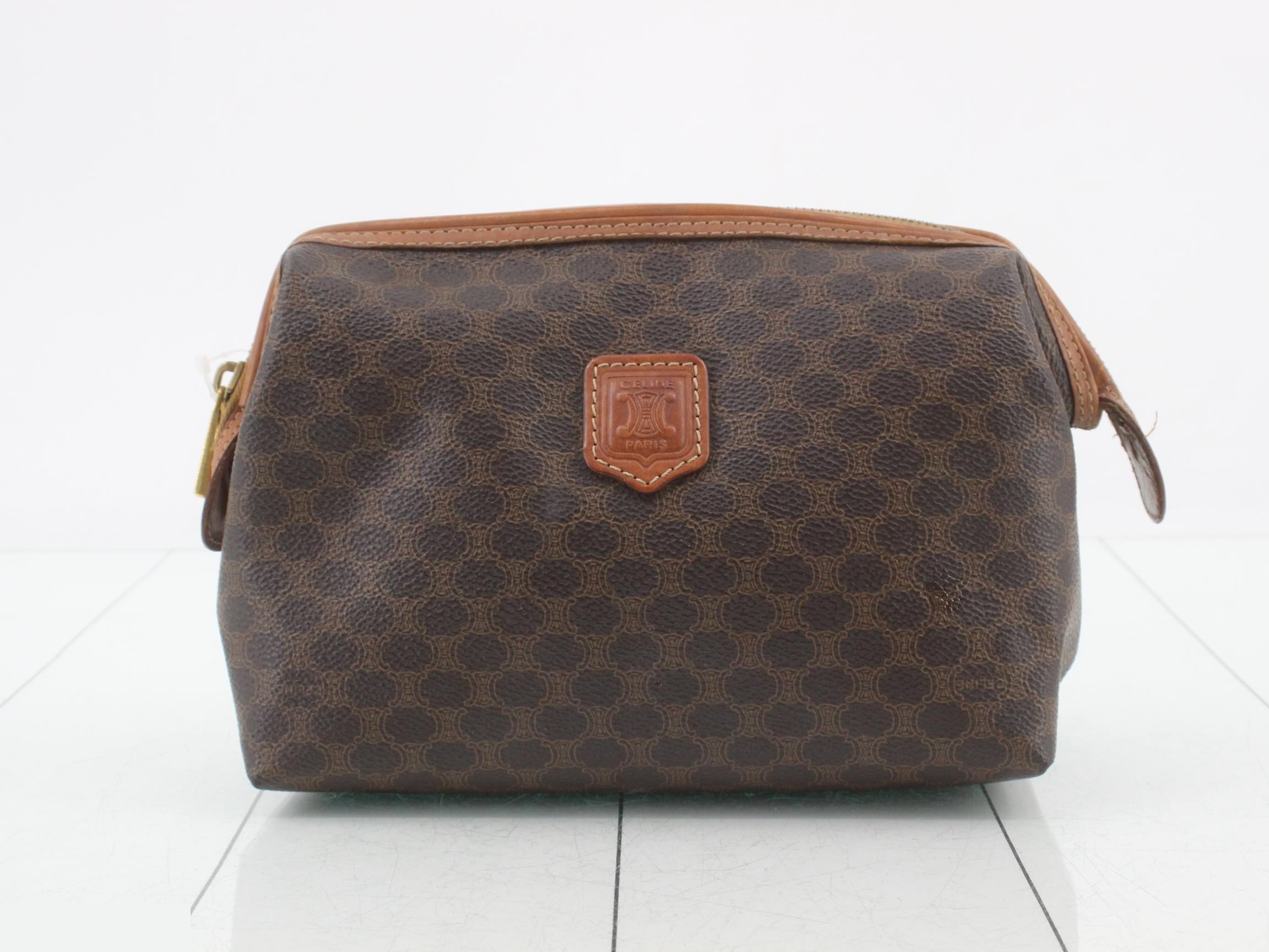 Macadam pouch