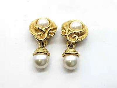 Pearl Earrings