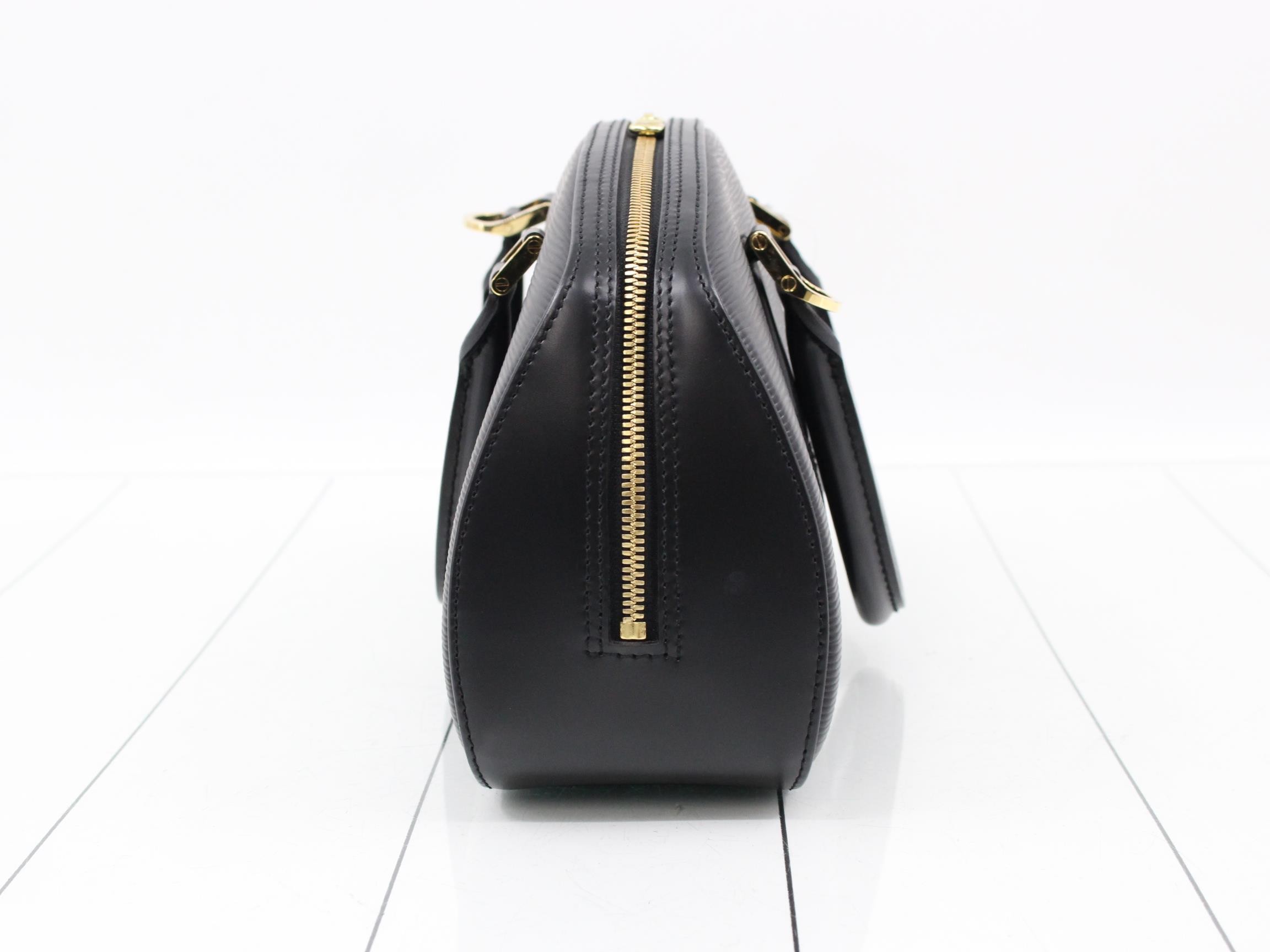 M52082 Jasmine Noir — view 3