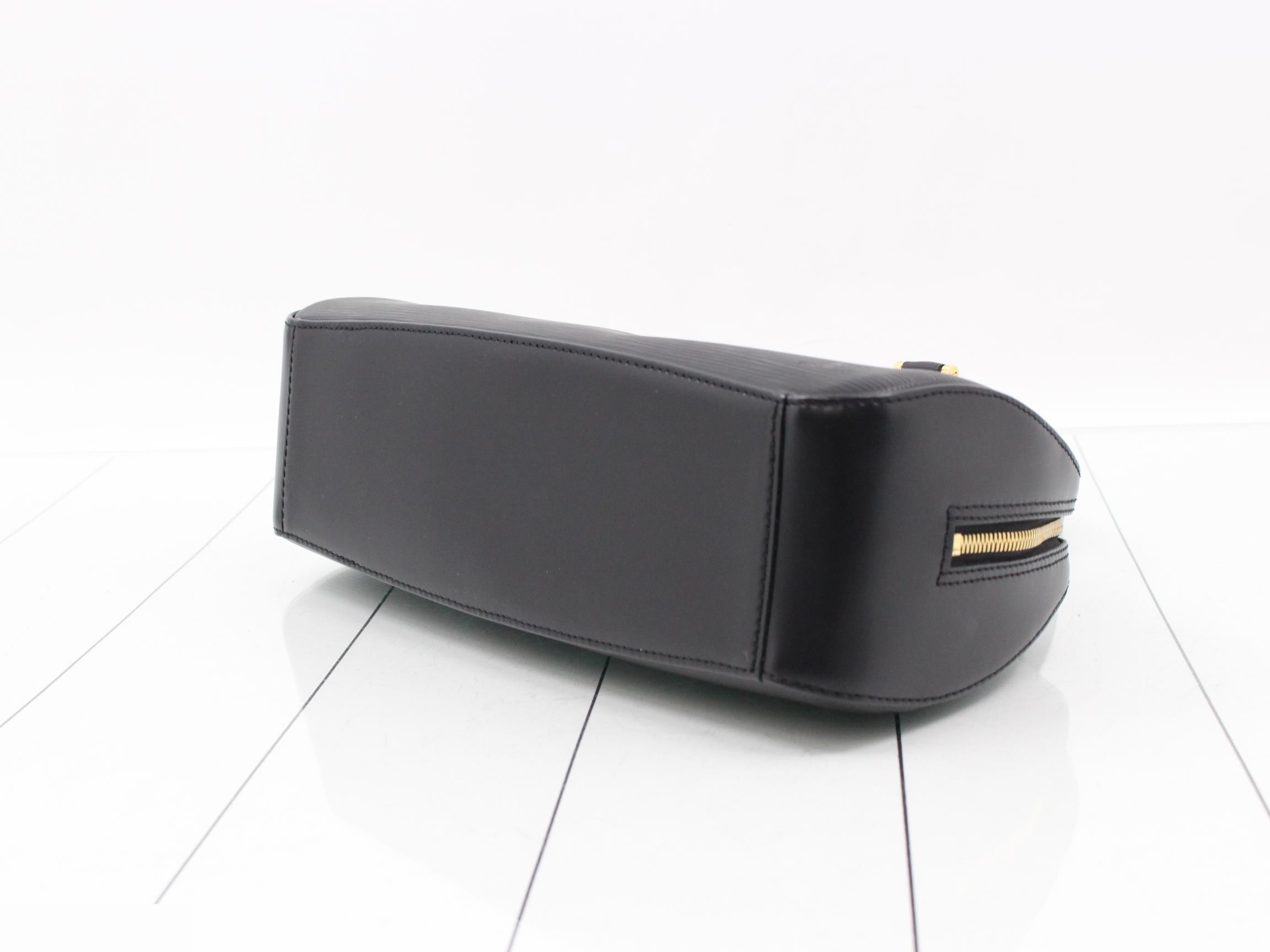 M52082 Jasmine Noir — view 6