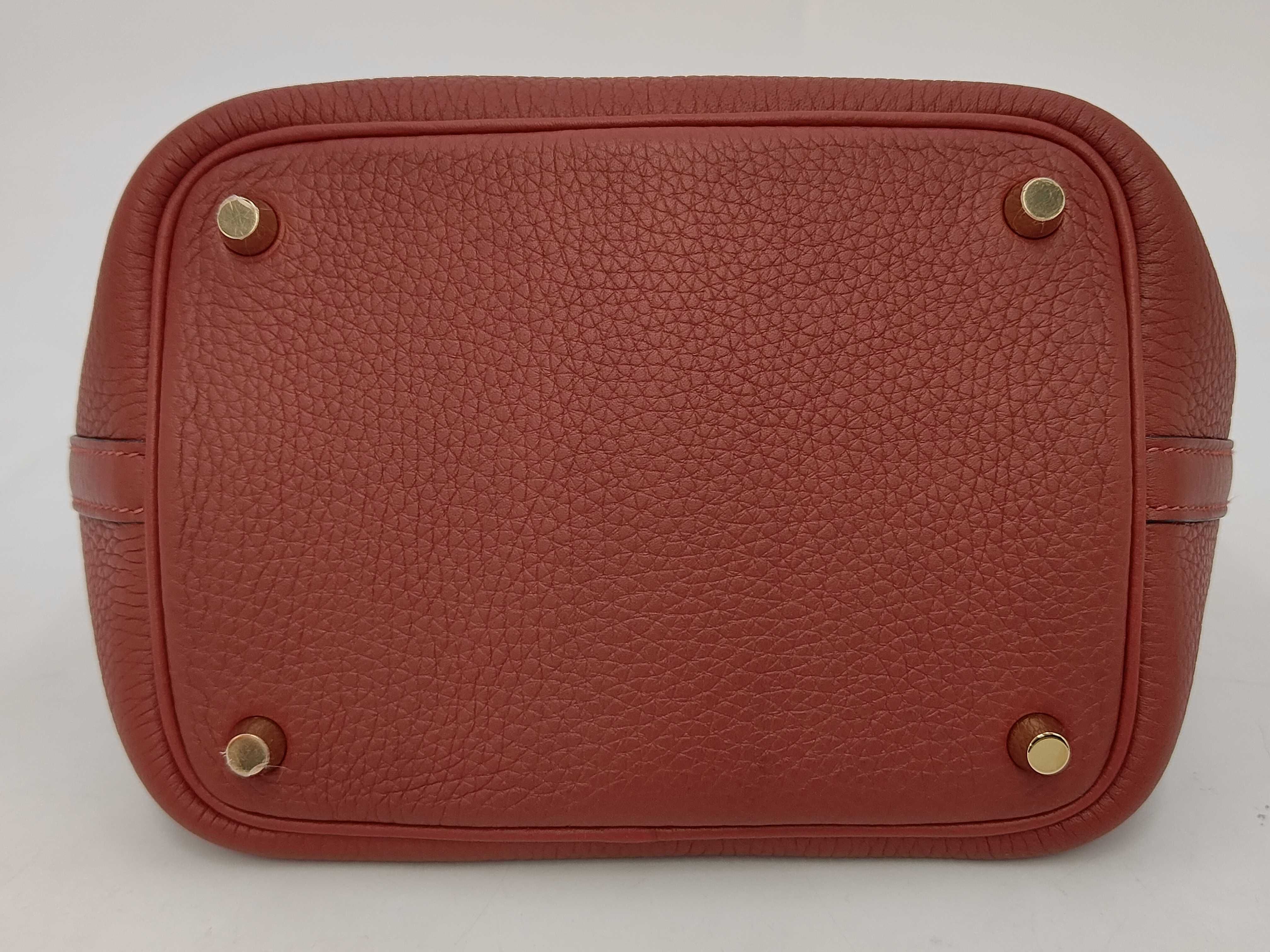 Picotin Lock 18 Rouge H Taurillon Clemence Leather Gold Hardware K Stamp Handbag — view 6