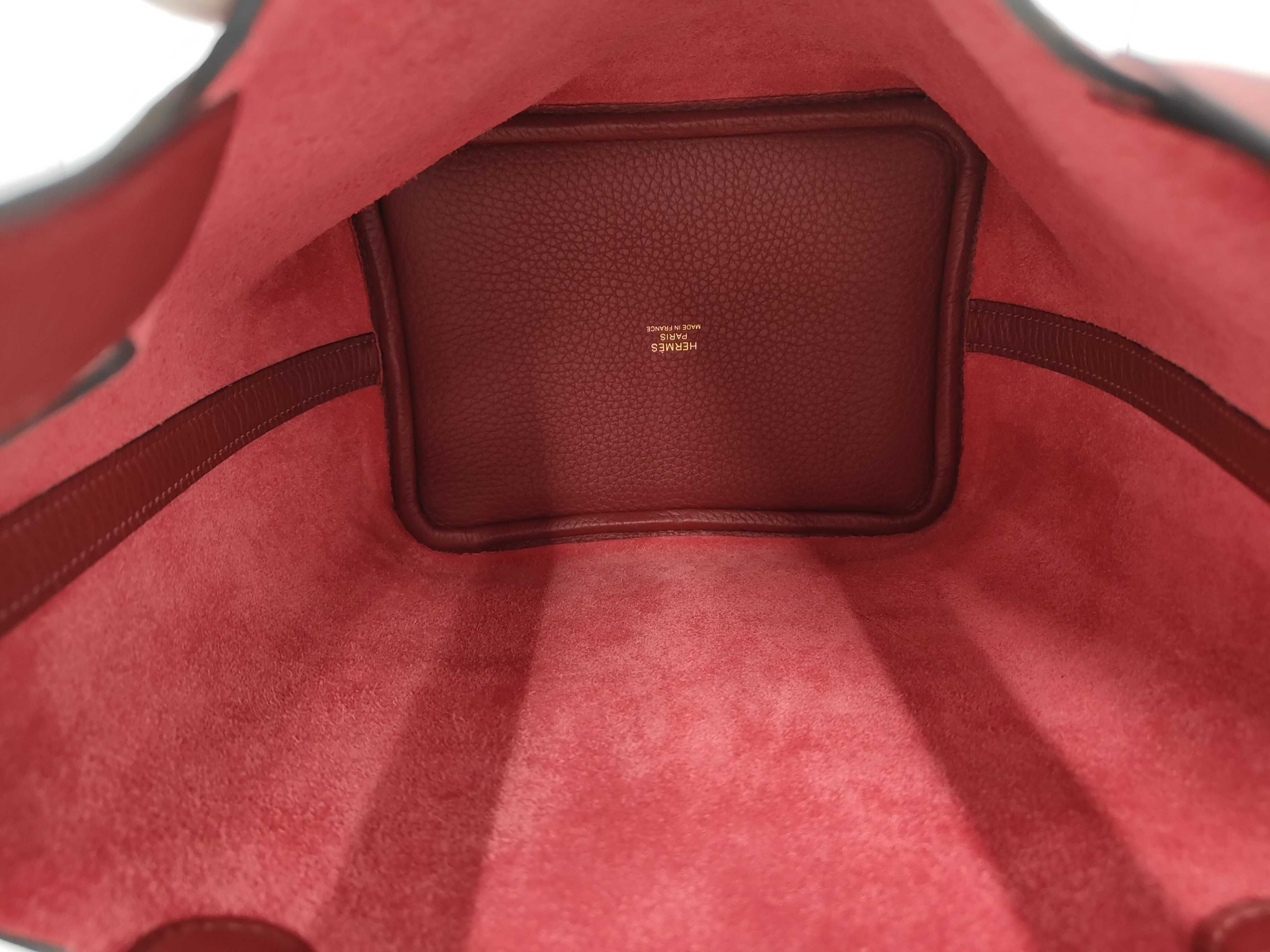 Picotin Lock 18 Rouge H Taurillon Clemence Leather Gold Hardware K Stamp Handbag — view 8