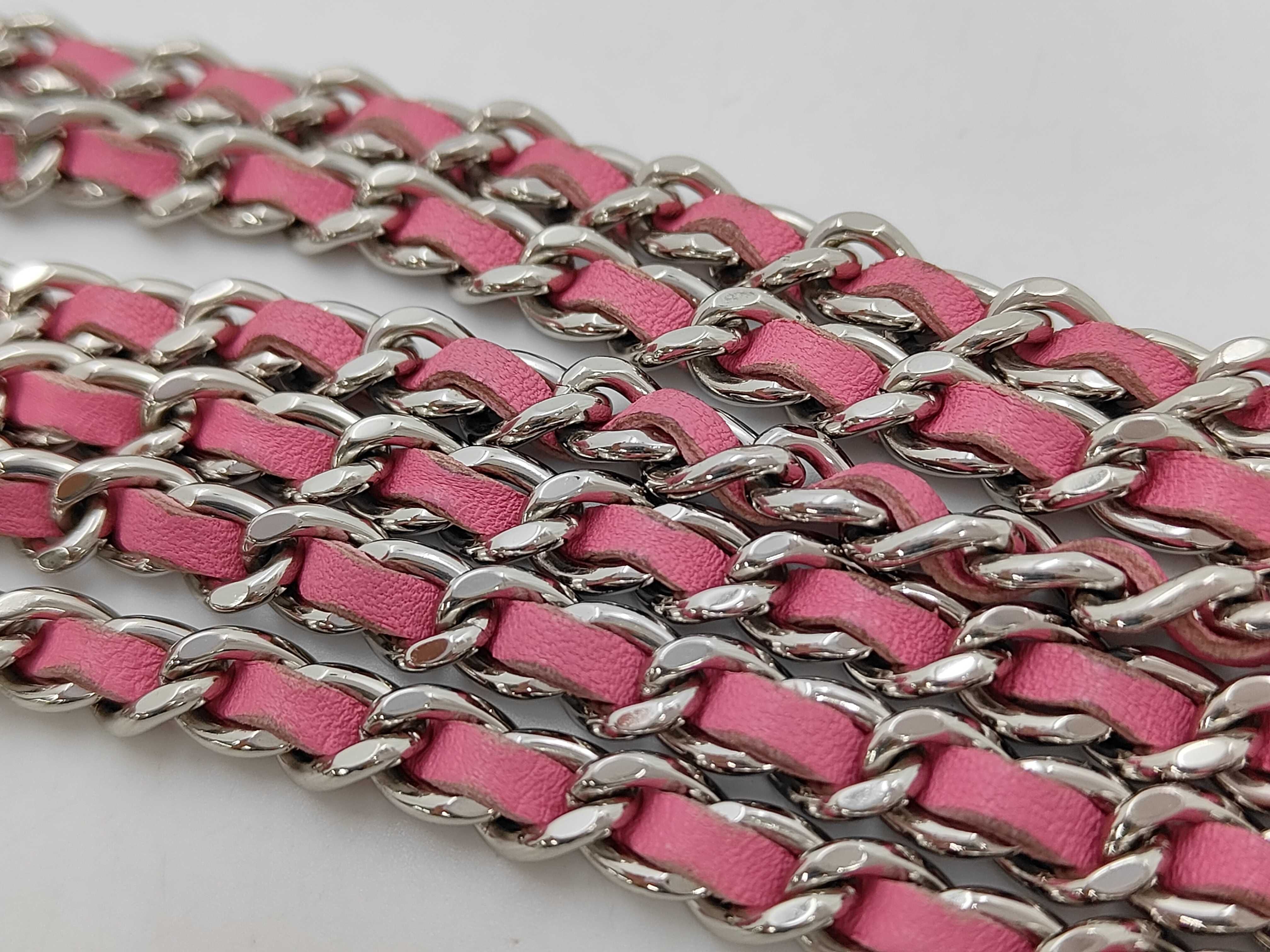 Matelasse Chain Shoulder Bag — view 6