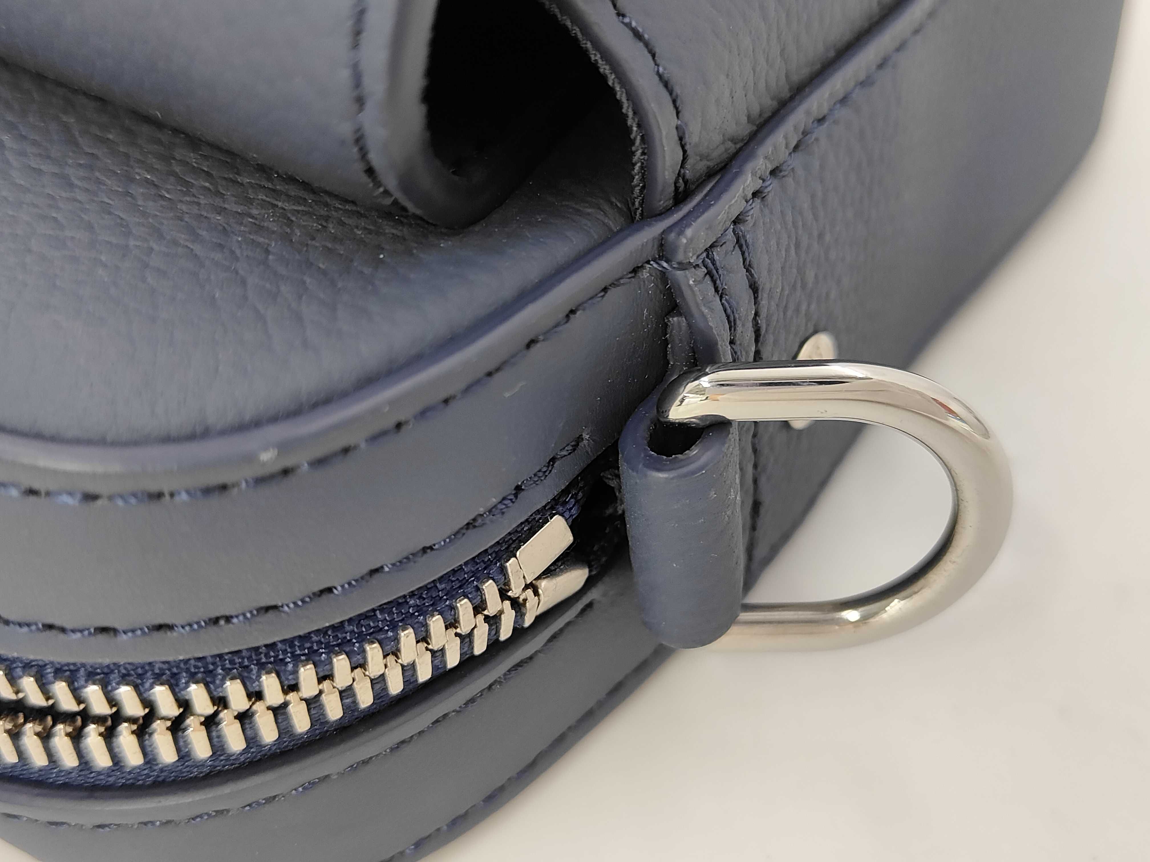 Aerogram Fastline Messenger Shoulder Bag — view 5
