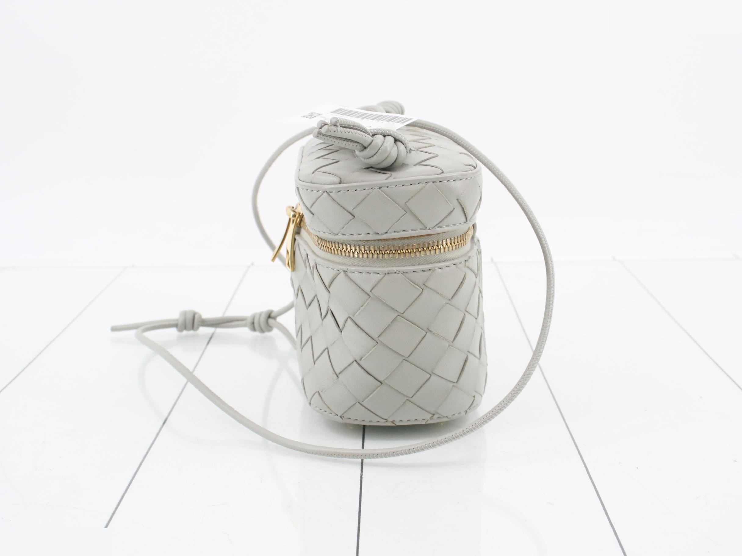 Banban Vanity Intrecciato (Bag) - Shoulder Bag — view 3