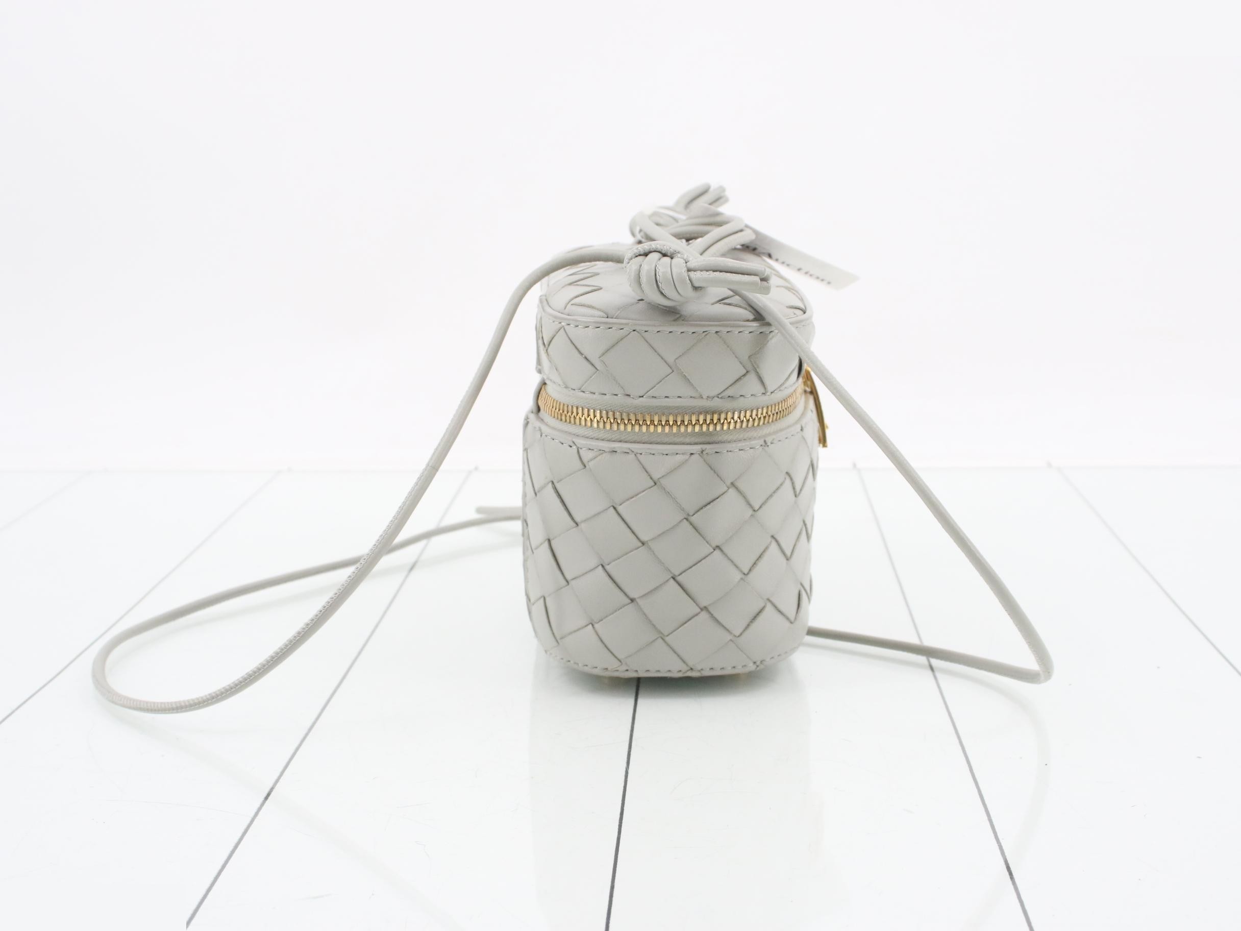 Banban Vanity Intrecciato (Bag) - Shoulder Bag — view 4