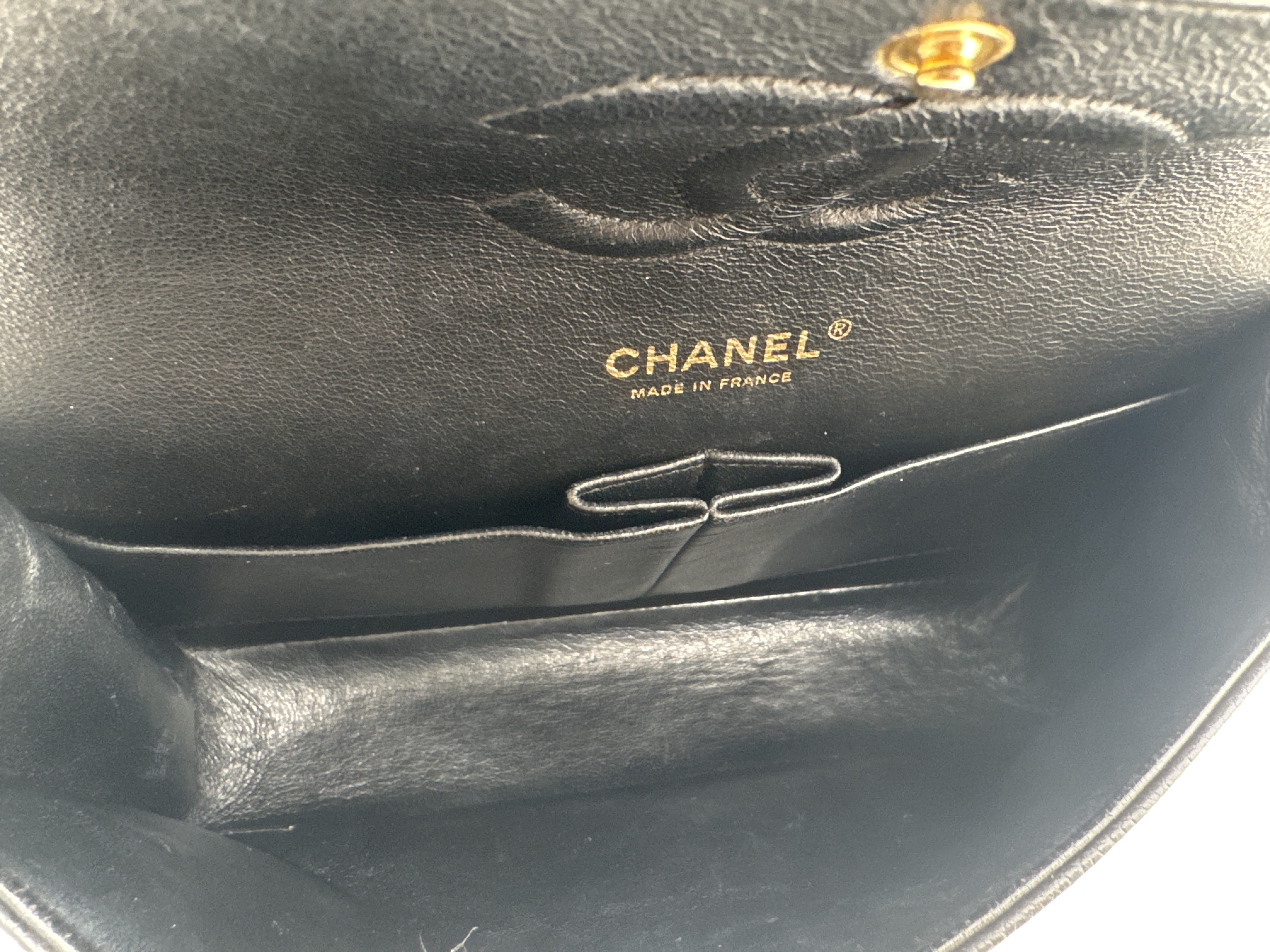 Caviar Skin Matelassé 25 Double Flap Handbag — view 11