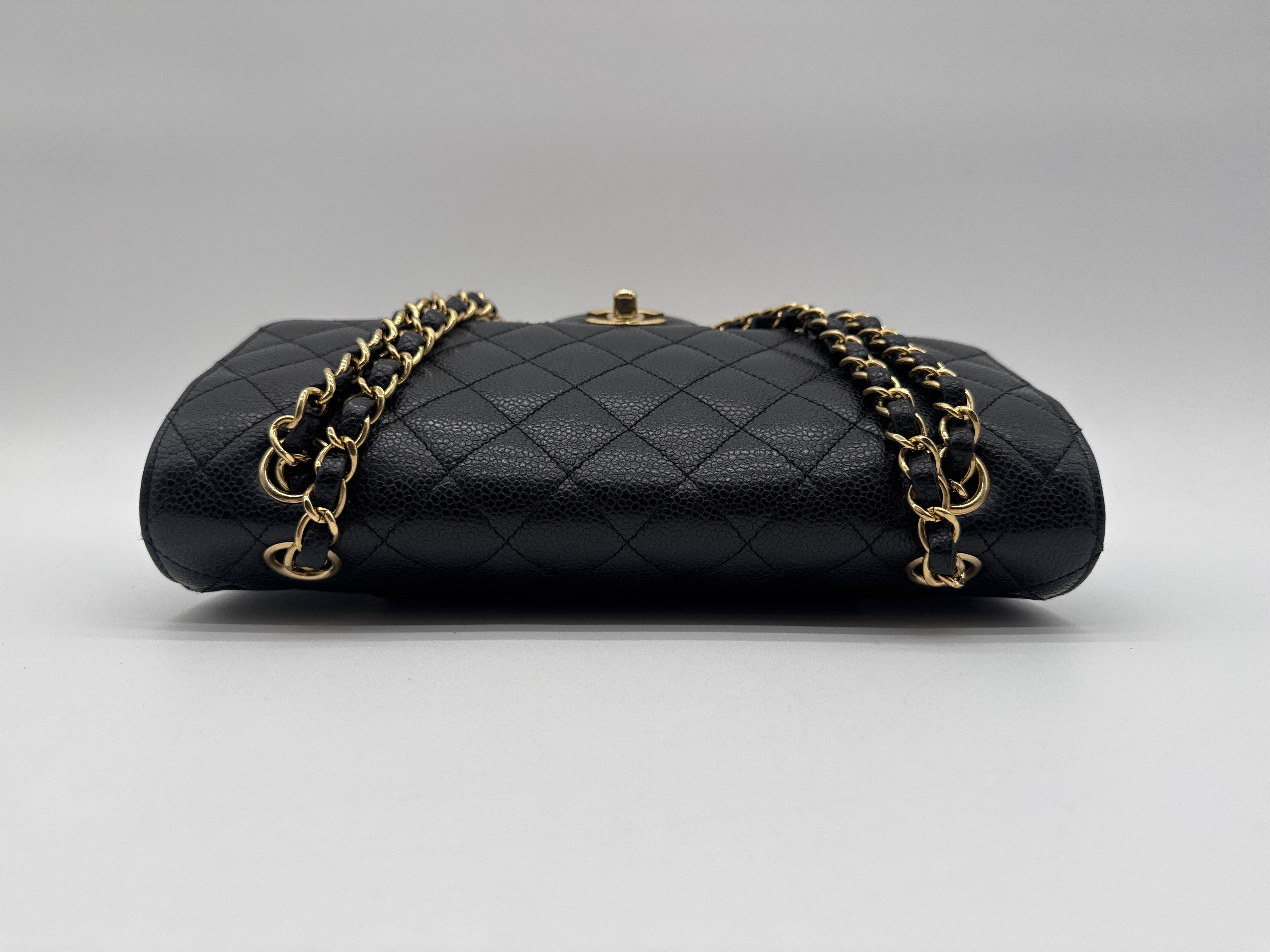 Caviar Skin Matelassé 25 Double Flap Handbag — view 5