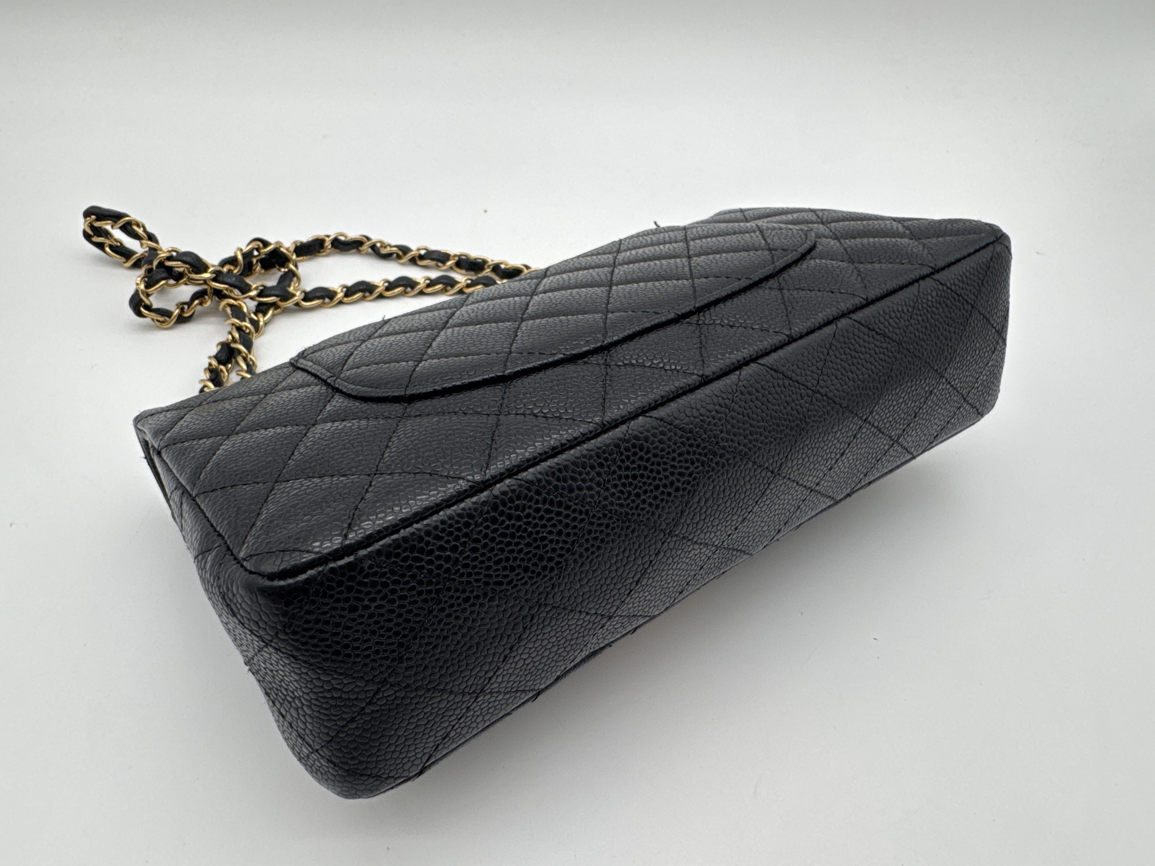 Caviar Skin Matelassé 25 Double Flap Handbag — view 7