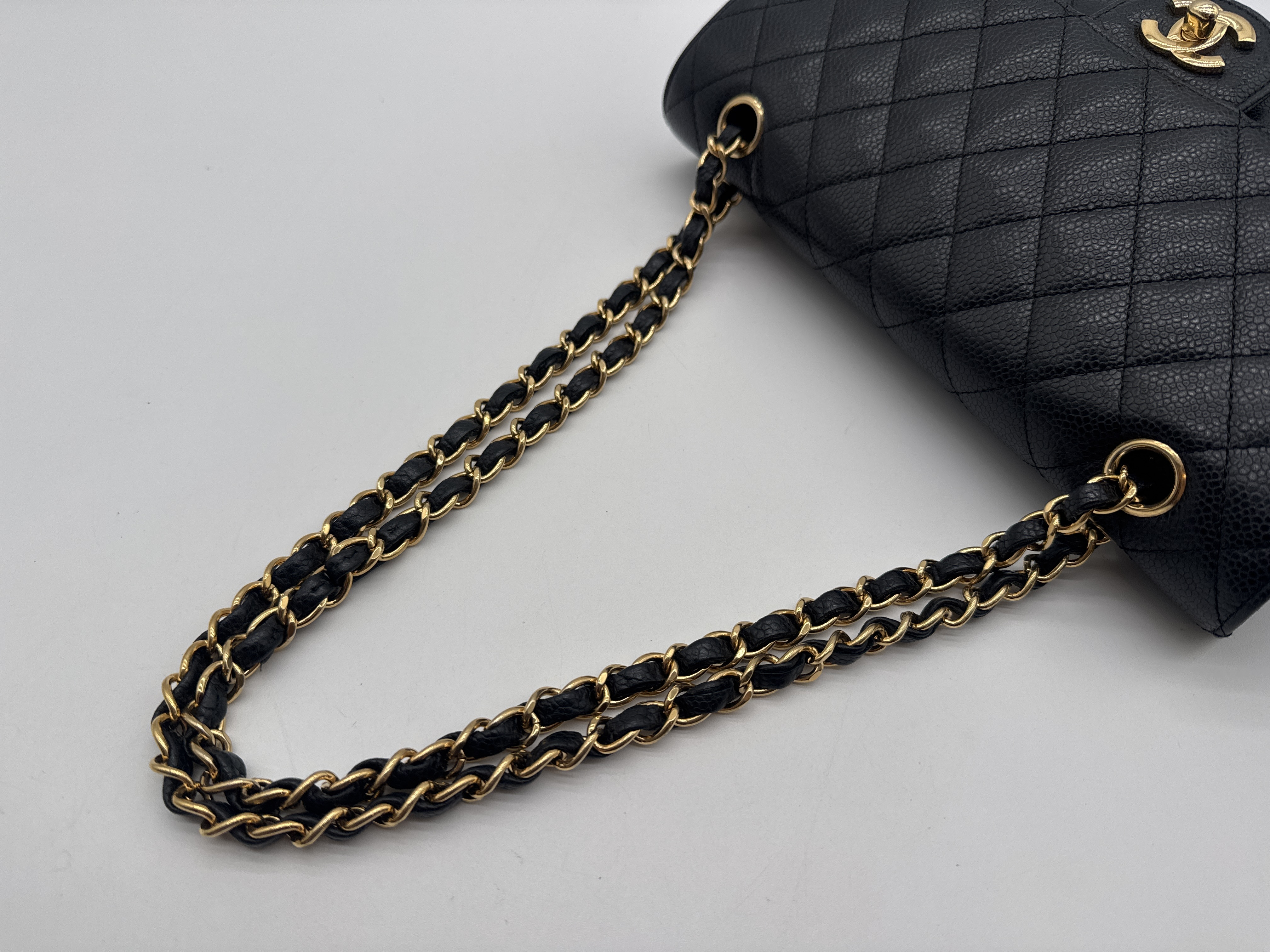 Caviar Skin Matelassé 25 Double Flap Handbag — view 8