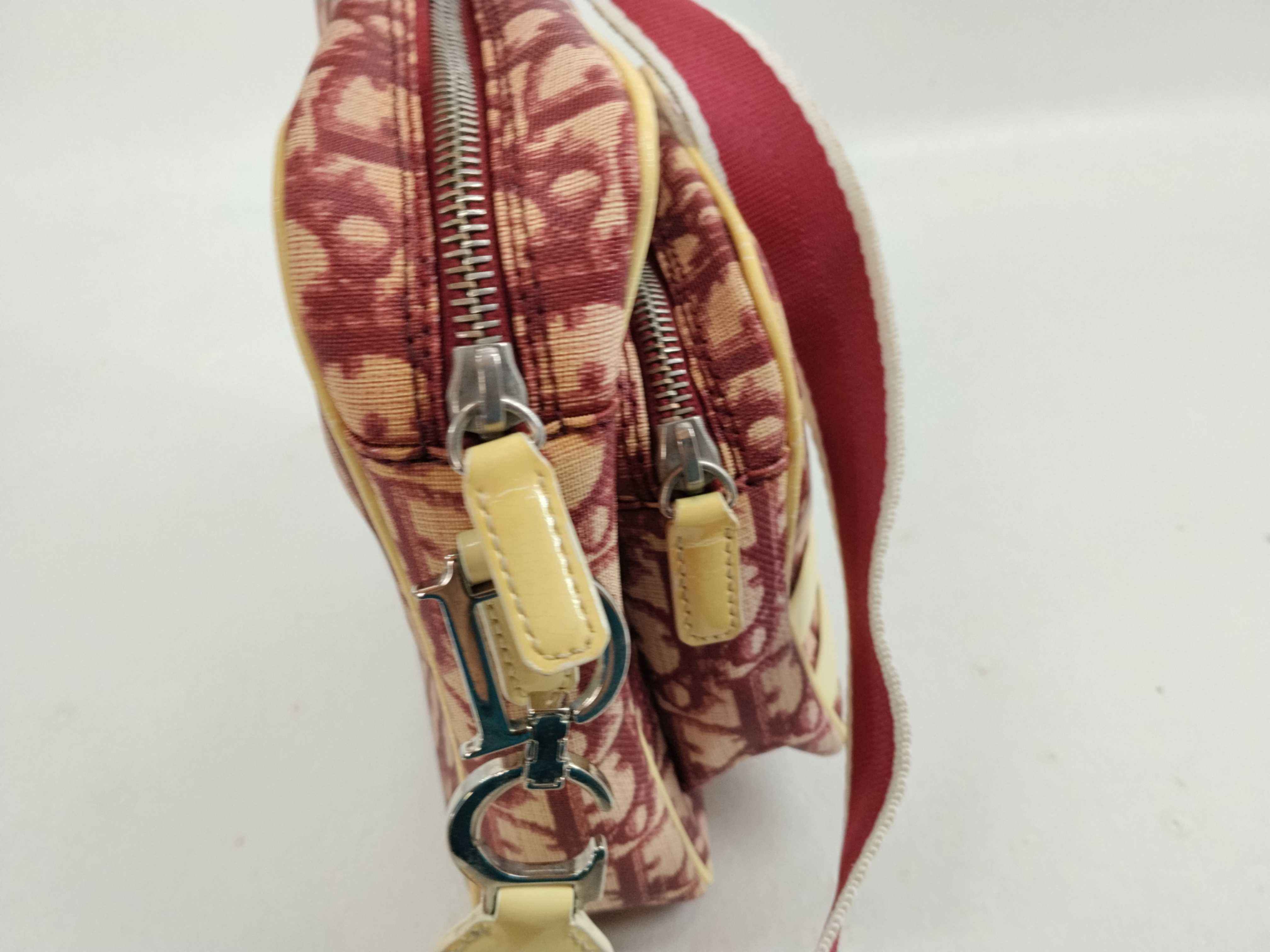 Trotter No. 1 Shoulder Bag — view 9