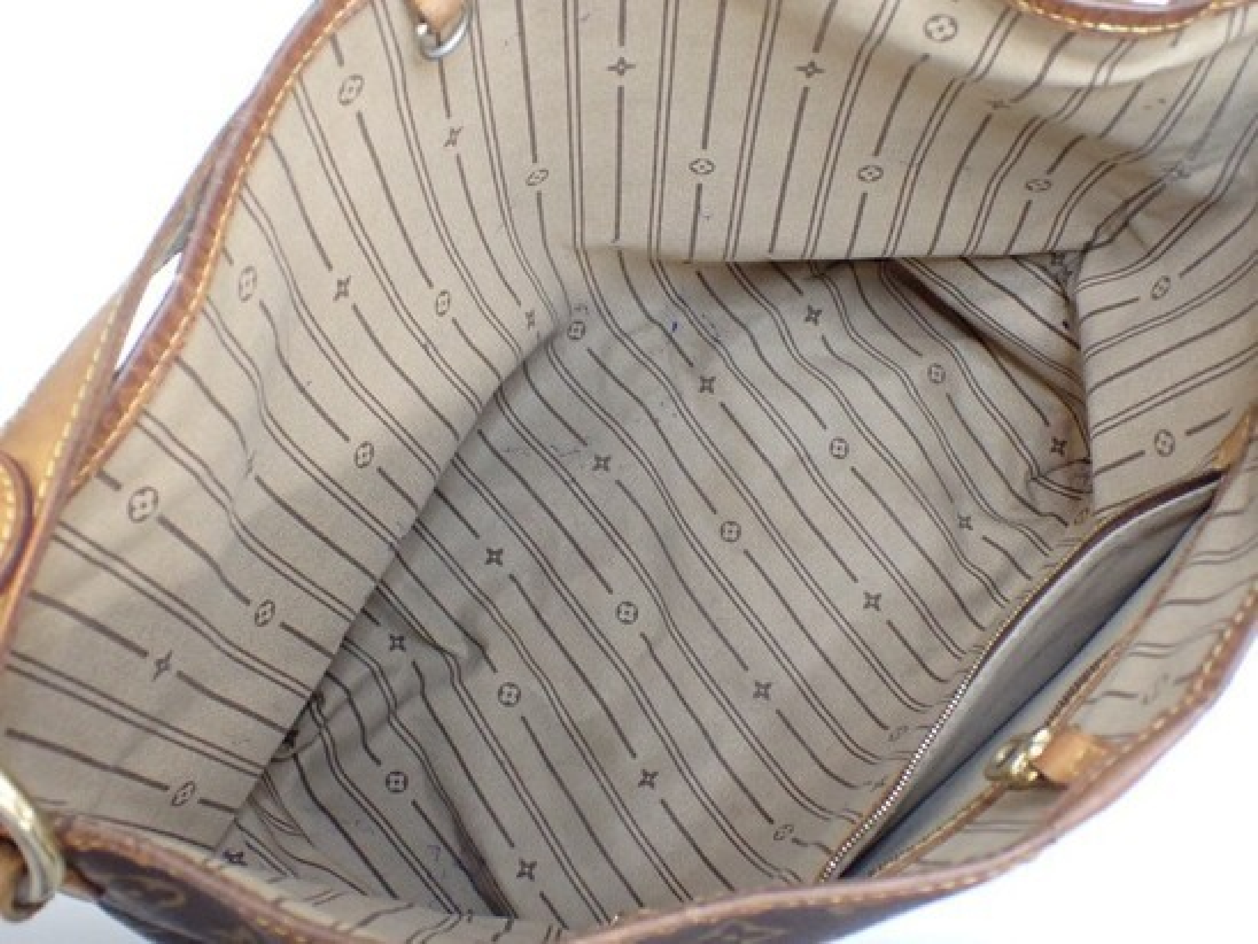 Delightful Shoulder Bag — view 5