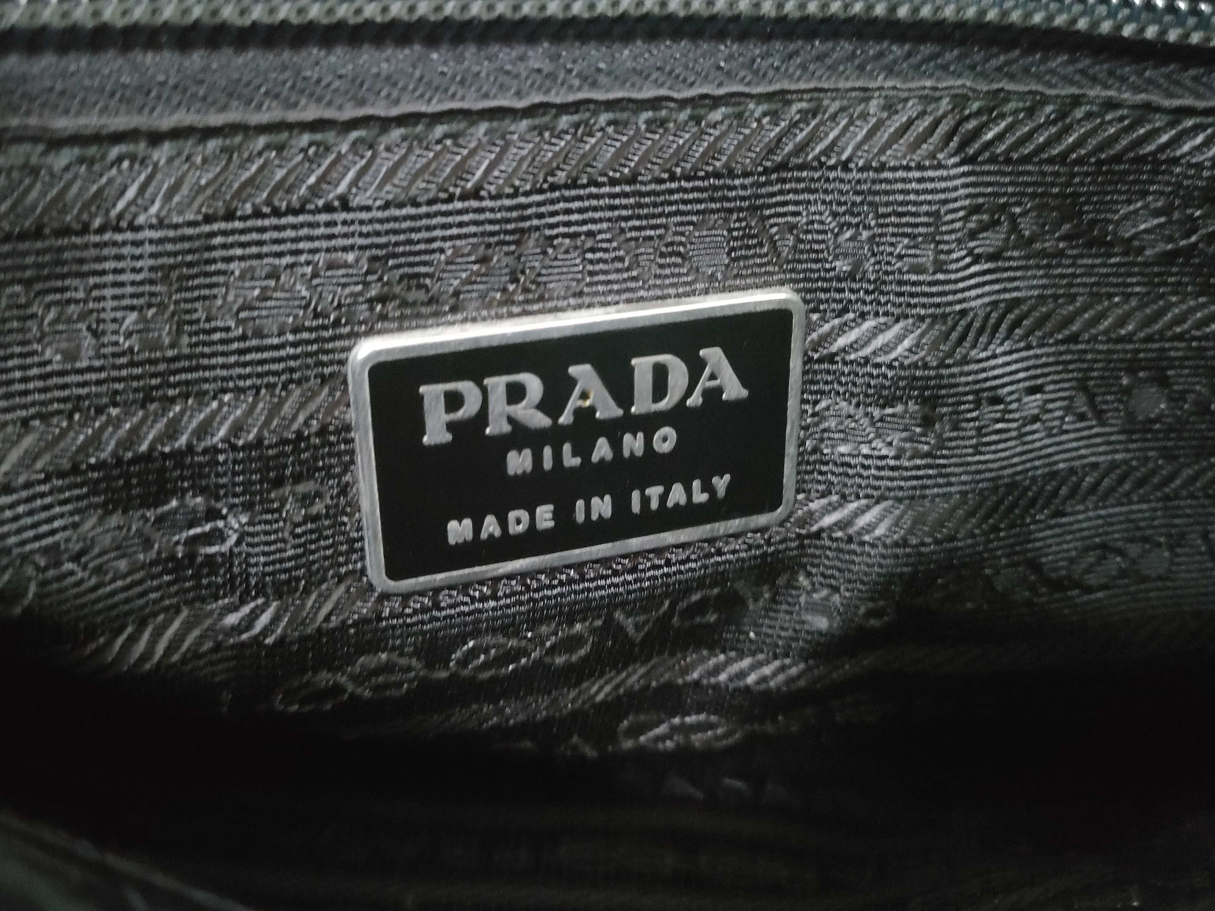 Nylon Triangle Logo Handbag (IY9107) Handbag — view 14