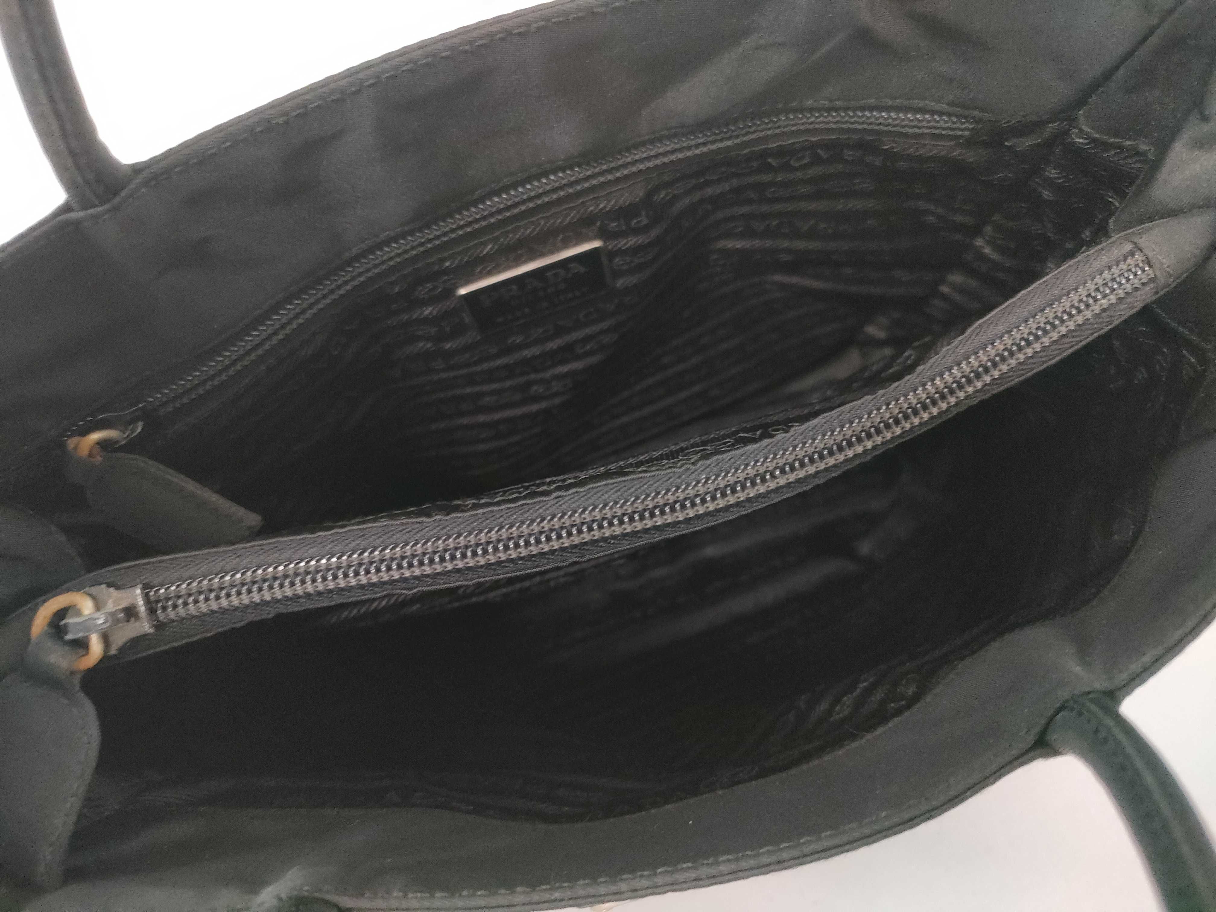 Nylon Triangle Logo Handbag (IY9107) Handbag — view 8
