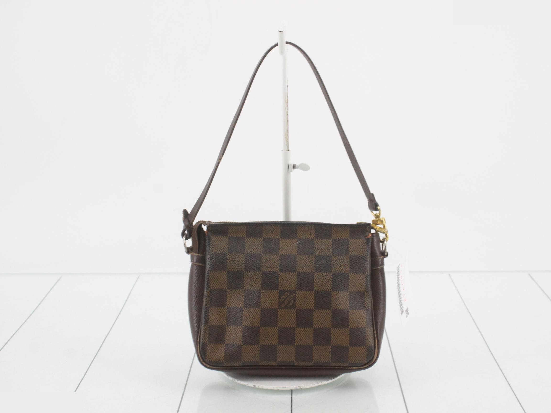 Damier Truth Makeup — view 2