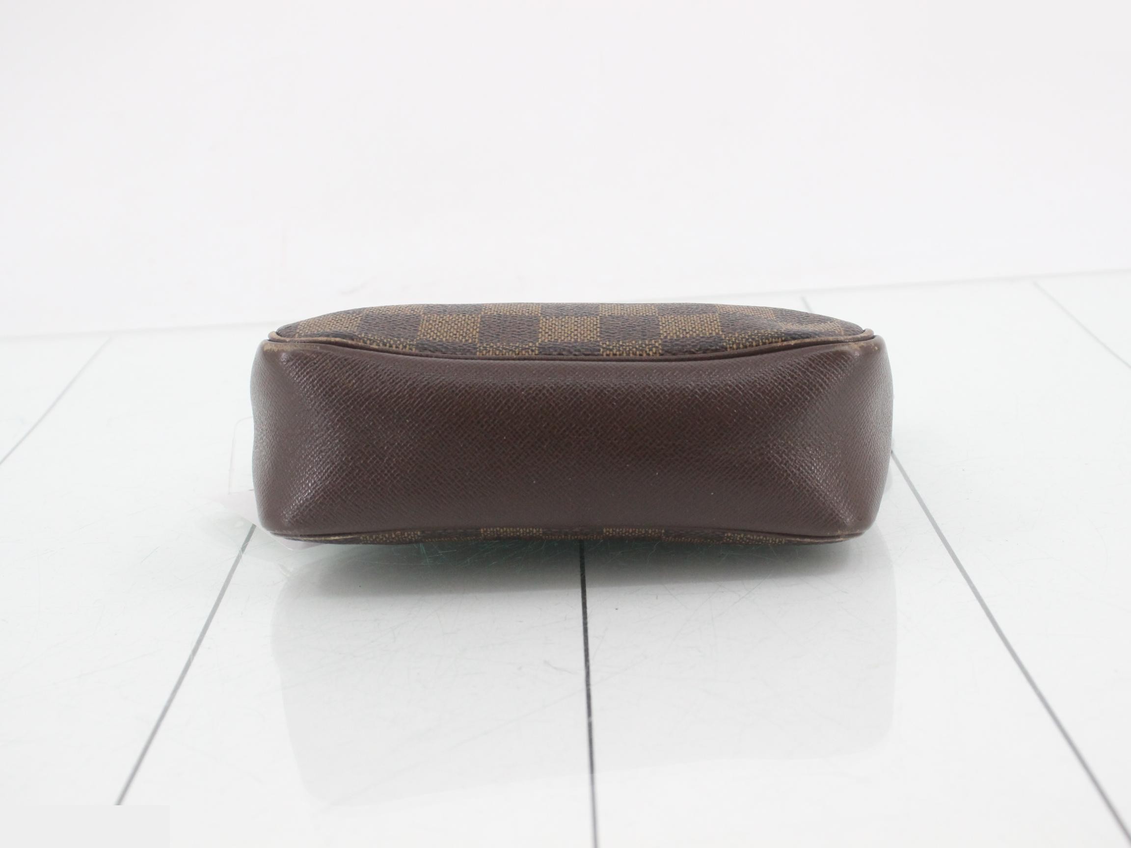 Damier Truth Makeup — view 3