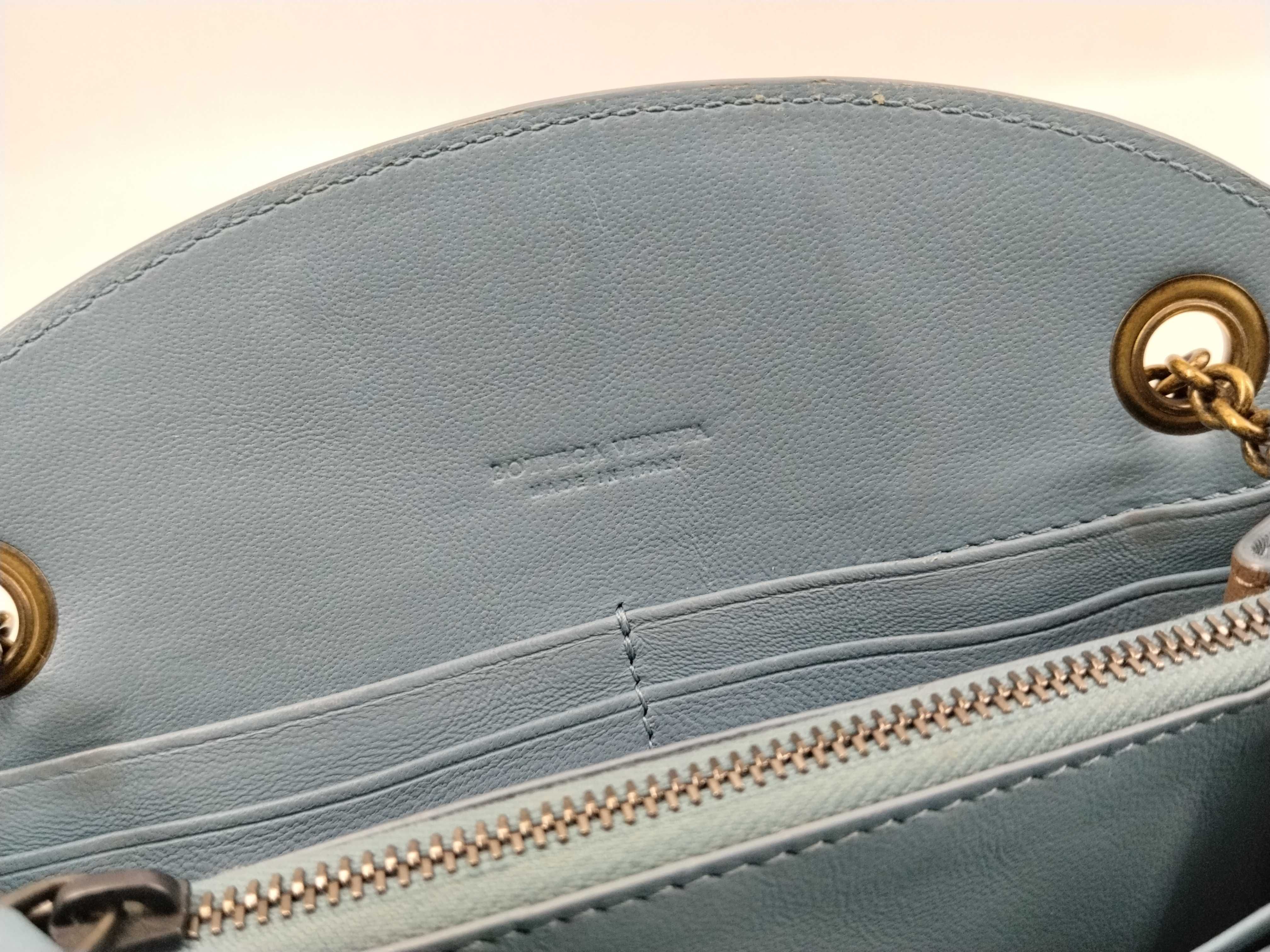 Intrecciato Bottega Chain Shoulder Bag — view 13