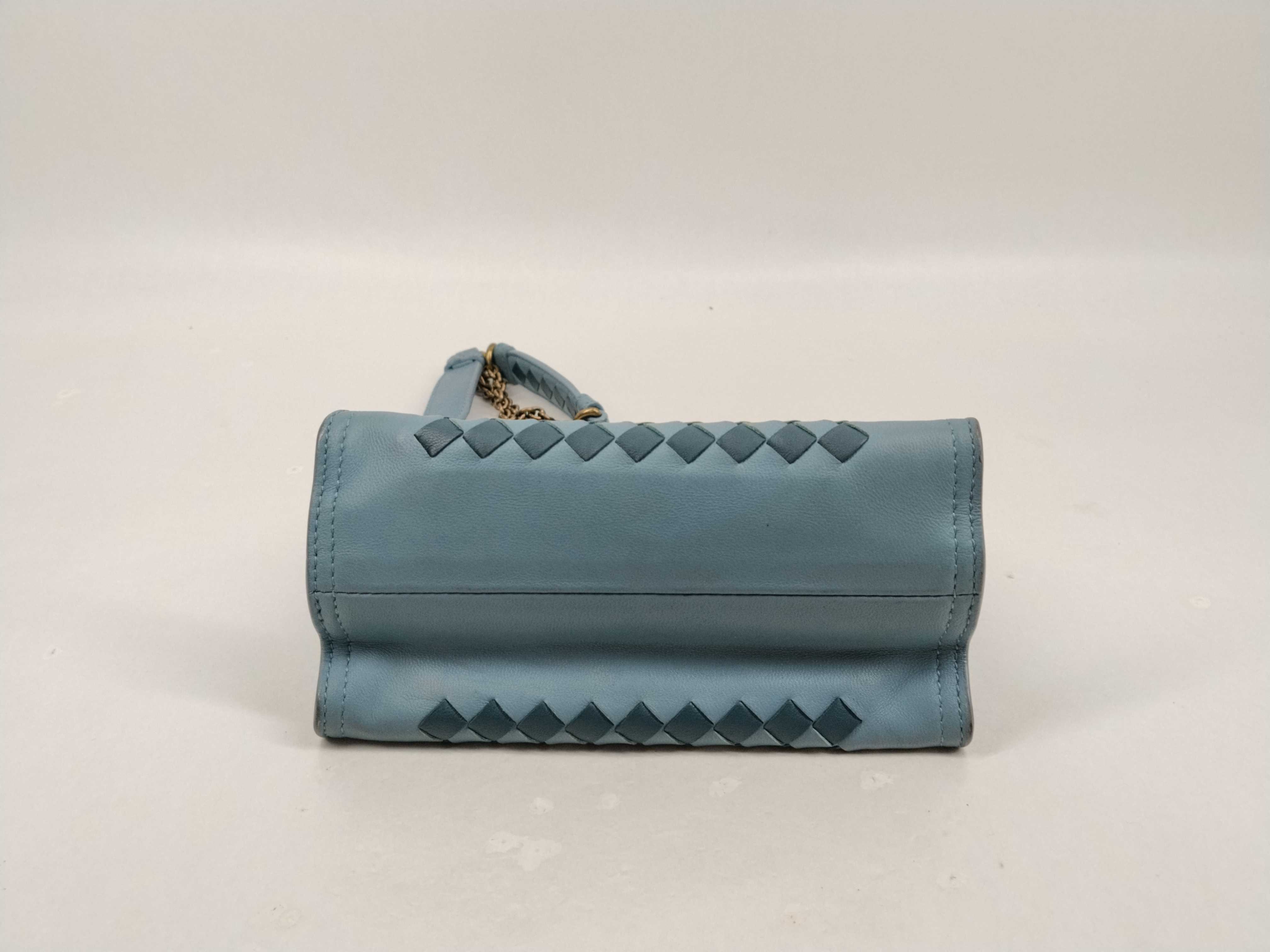 Intrecciato Bottega Chain Shoulder Bag — view 3