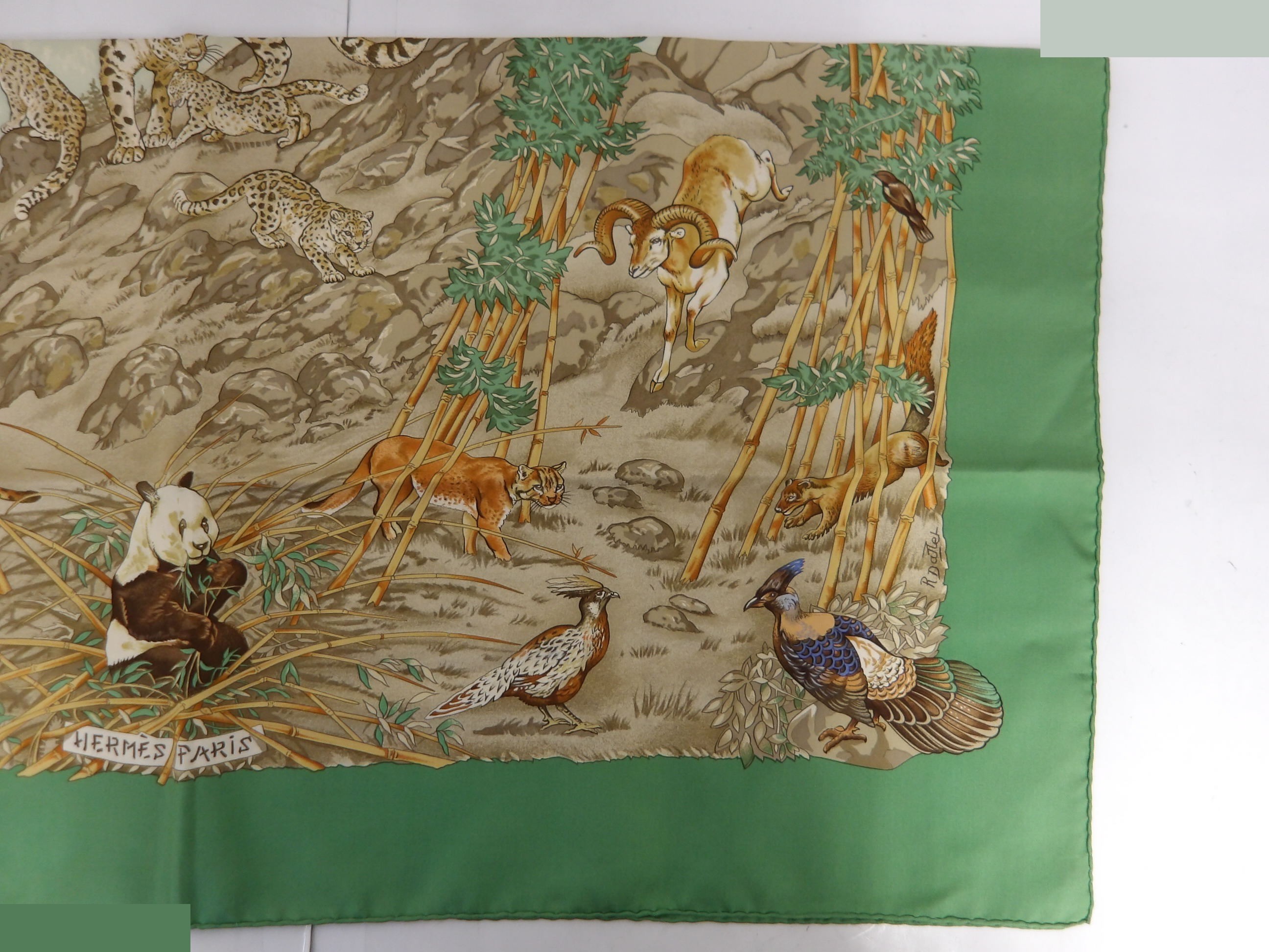 Carre 90 Scarf, Sichuan Province, Panda design, with tag. — view 8