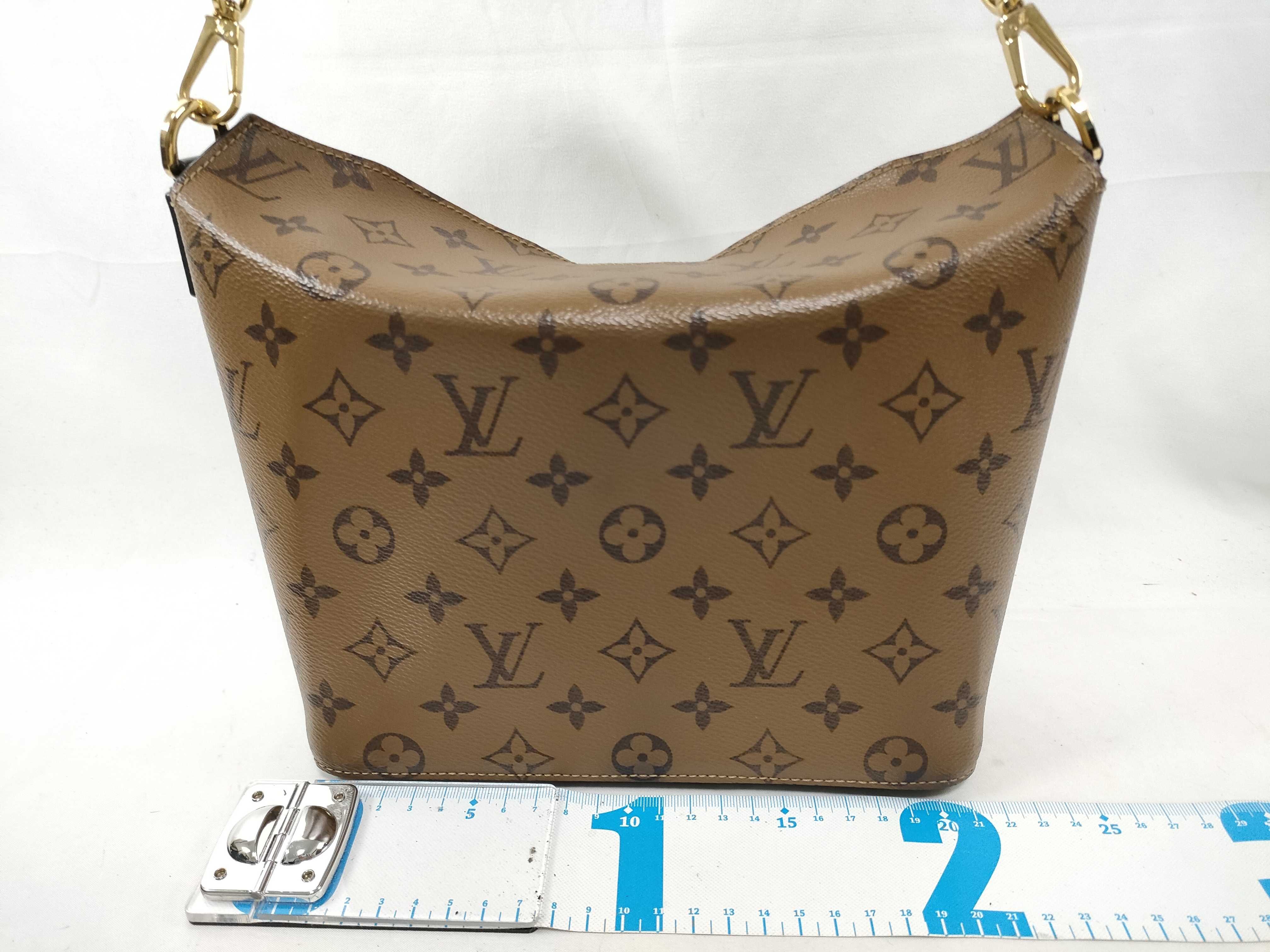Monogram Bento Box PM M43517 Shoulder Bag — view 2