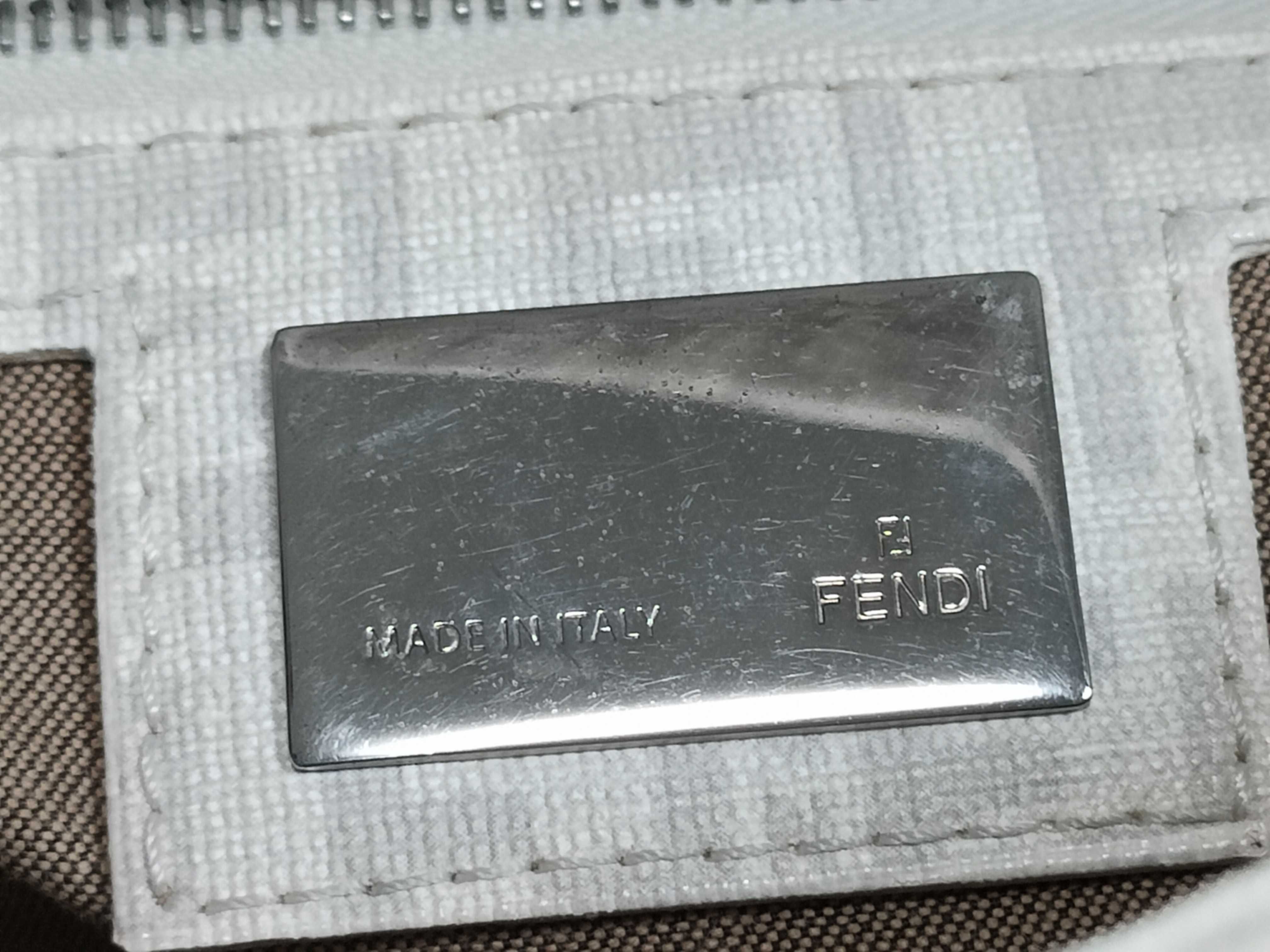Mamma Fendi Shoulder Bag — view 12