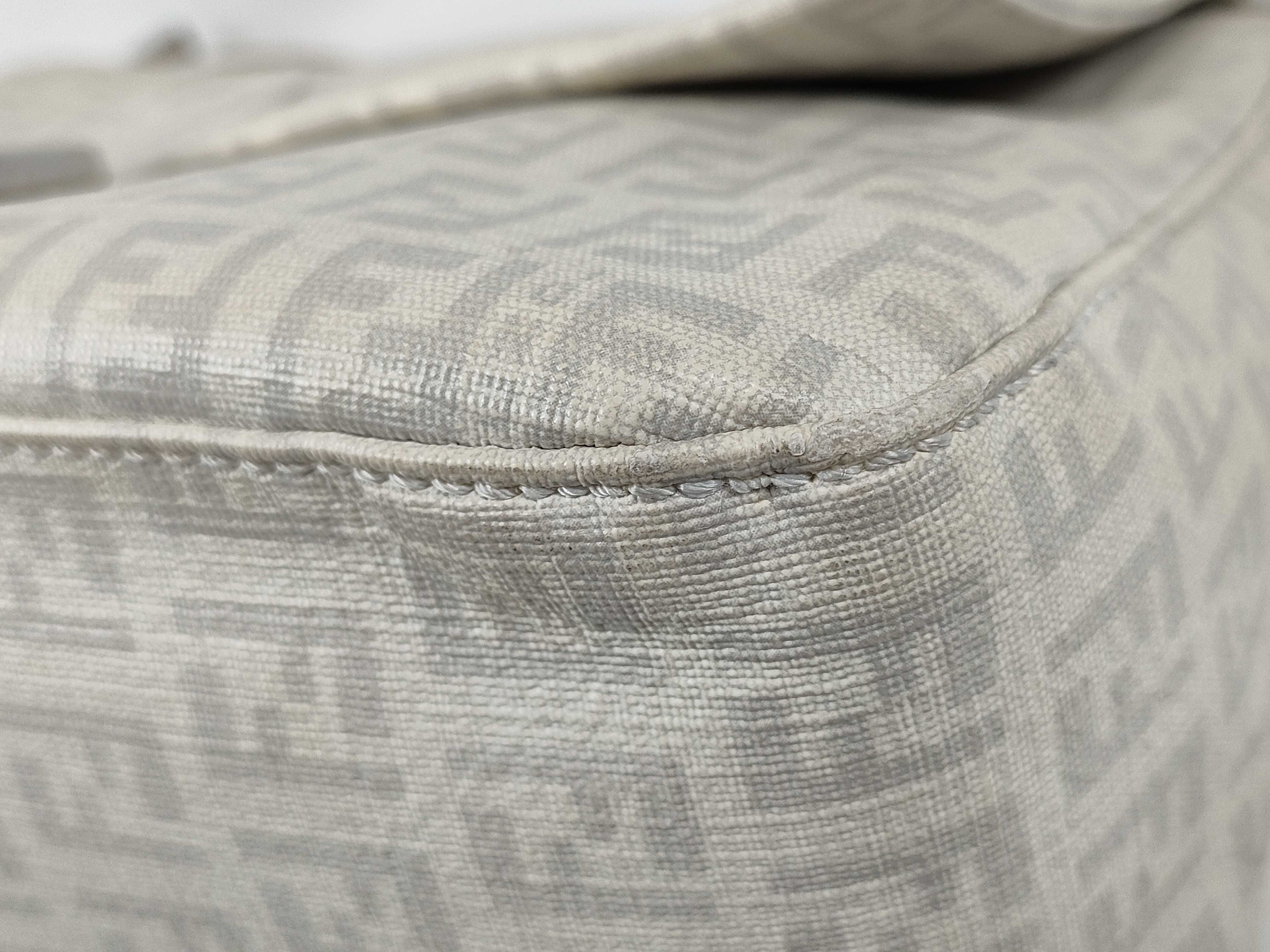 Mamma Fendi Shoulder Bag — view 6