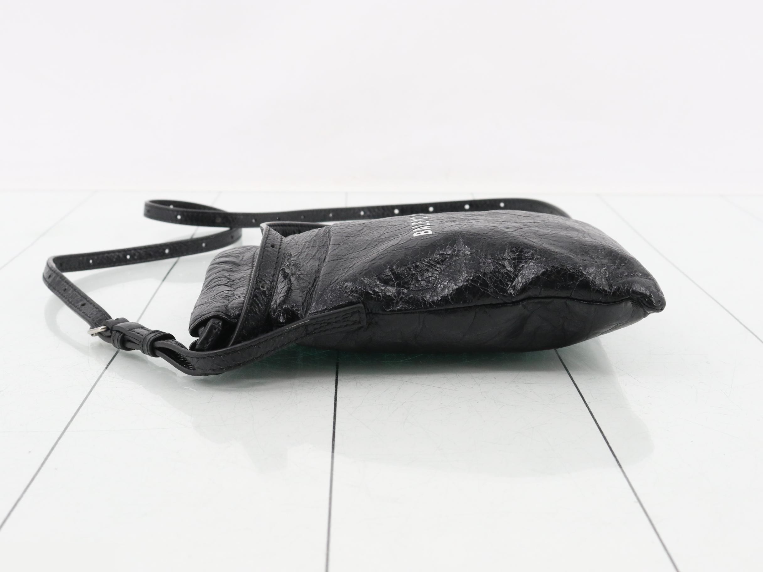 Shoulder bag with phone holder — view 4
