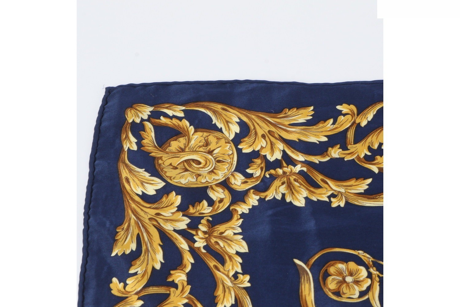 Trotter (accessories) / Scarves — view 3