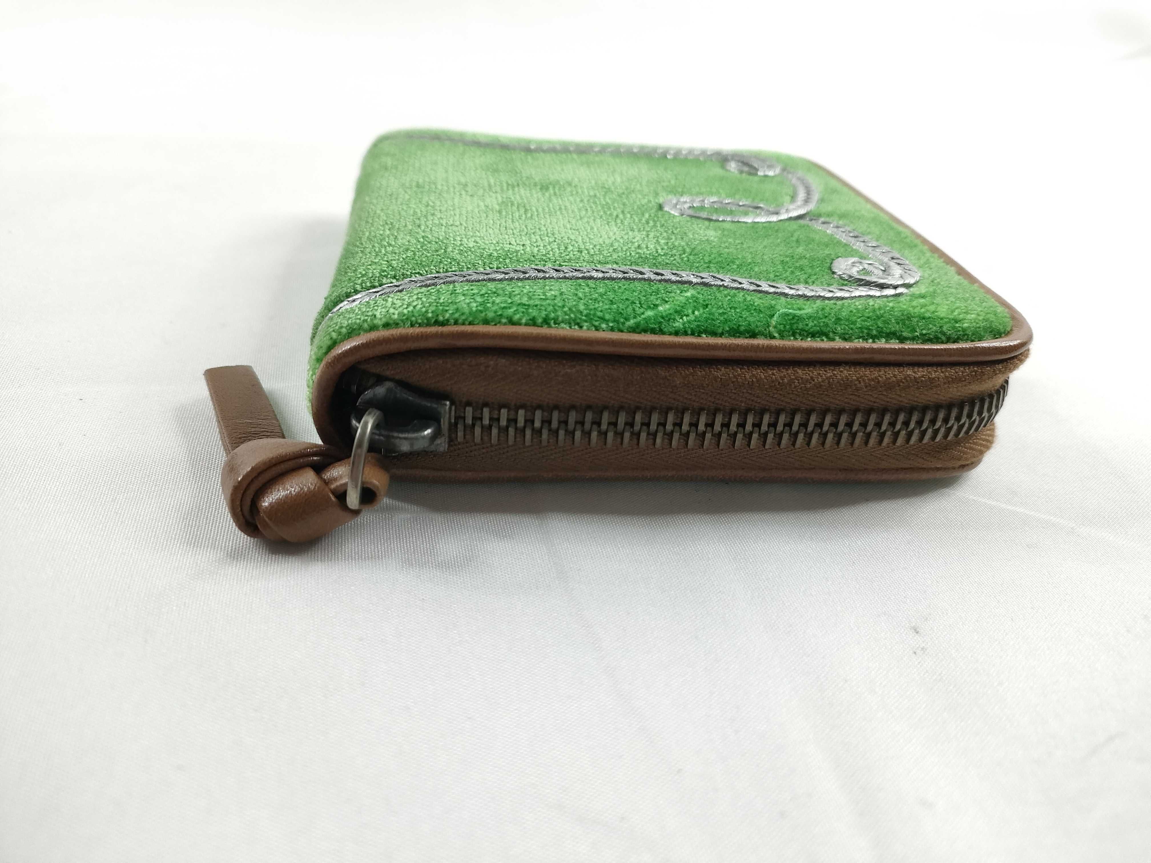 Velour-like Compact Zip Wallet — view 7