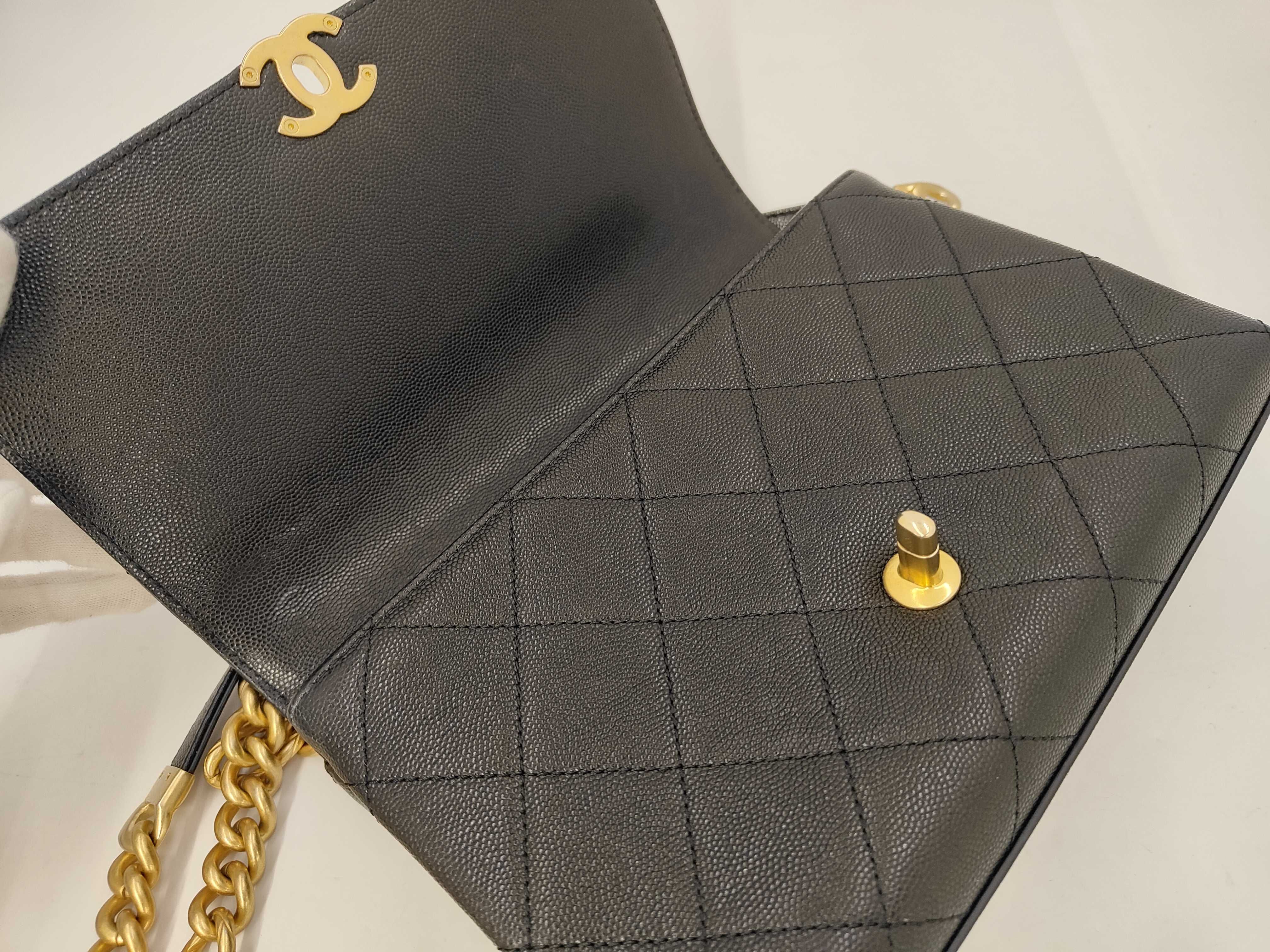 caviar skin top handle chain shoulder bag — view 8