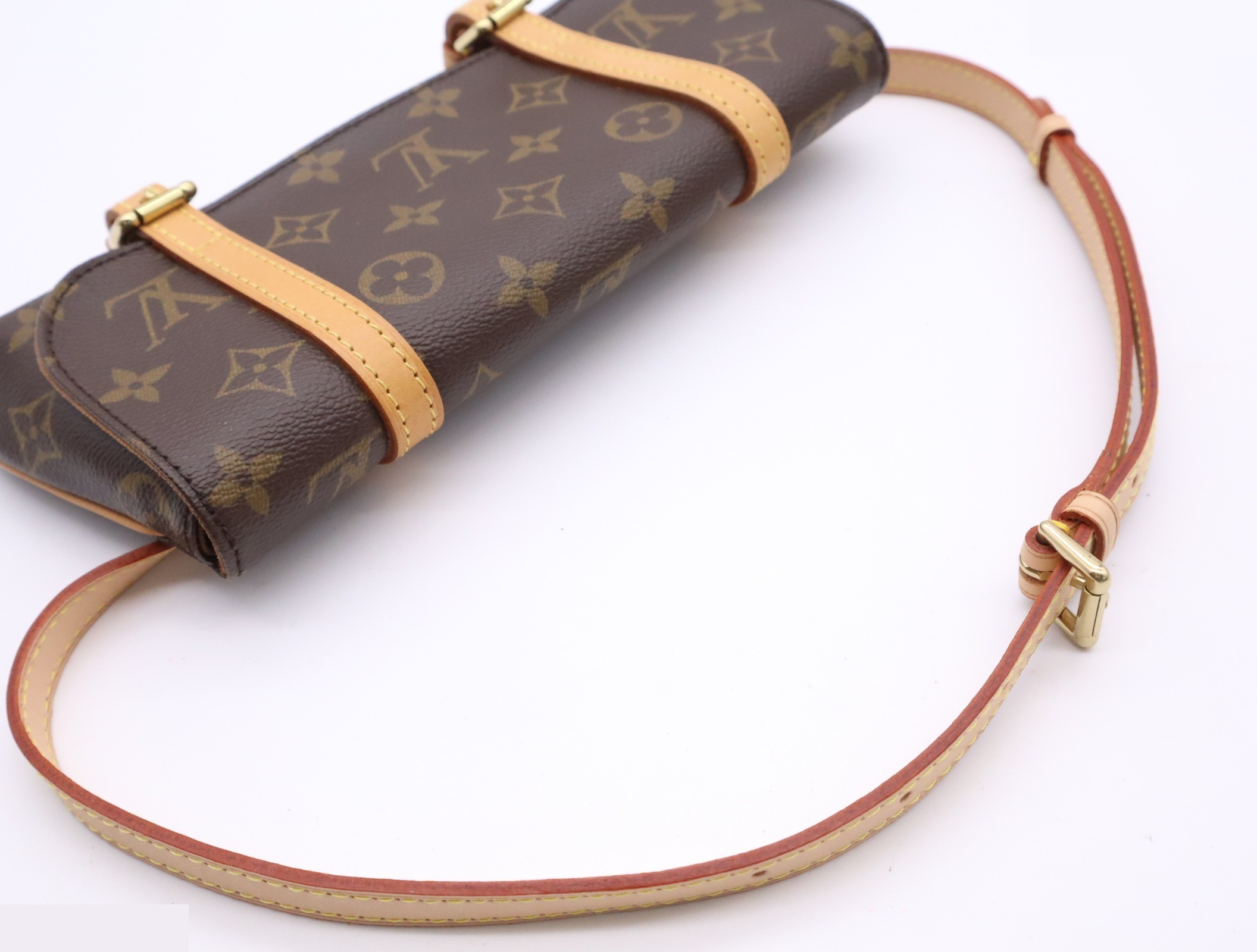 Pochette Marelle with shoulder strap — view 6